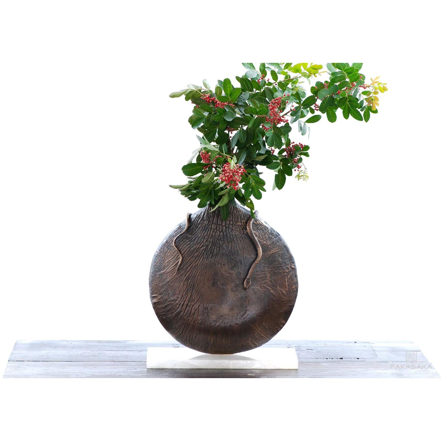 Contemporary Supert Vase by Fakasaka Design For Sale