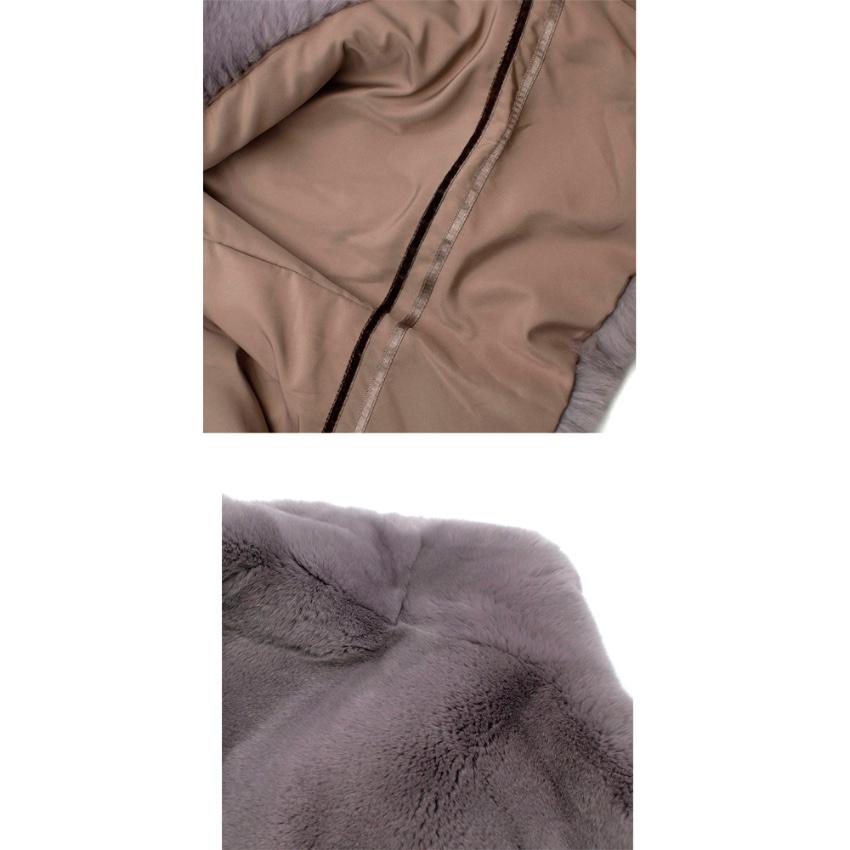 Suprema Grey Rabbit Fur Gilet - Size Medium For Sale 1