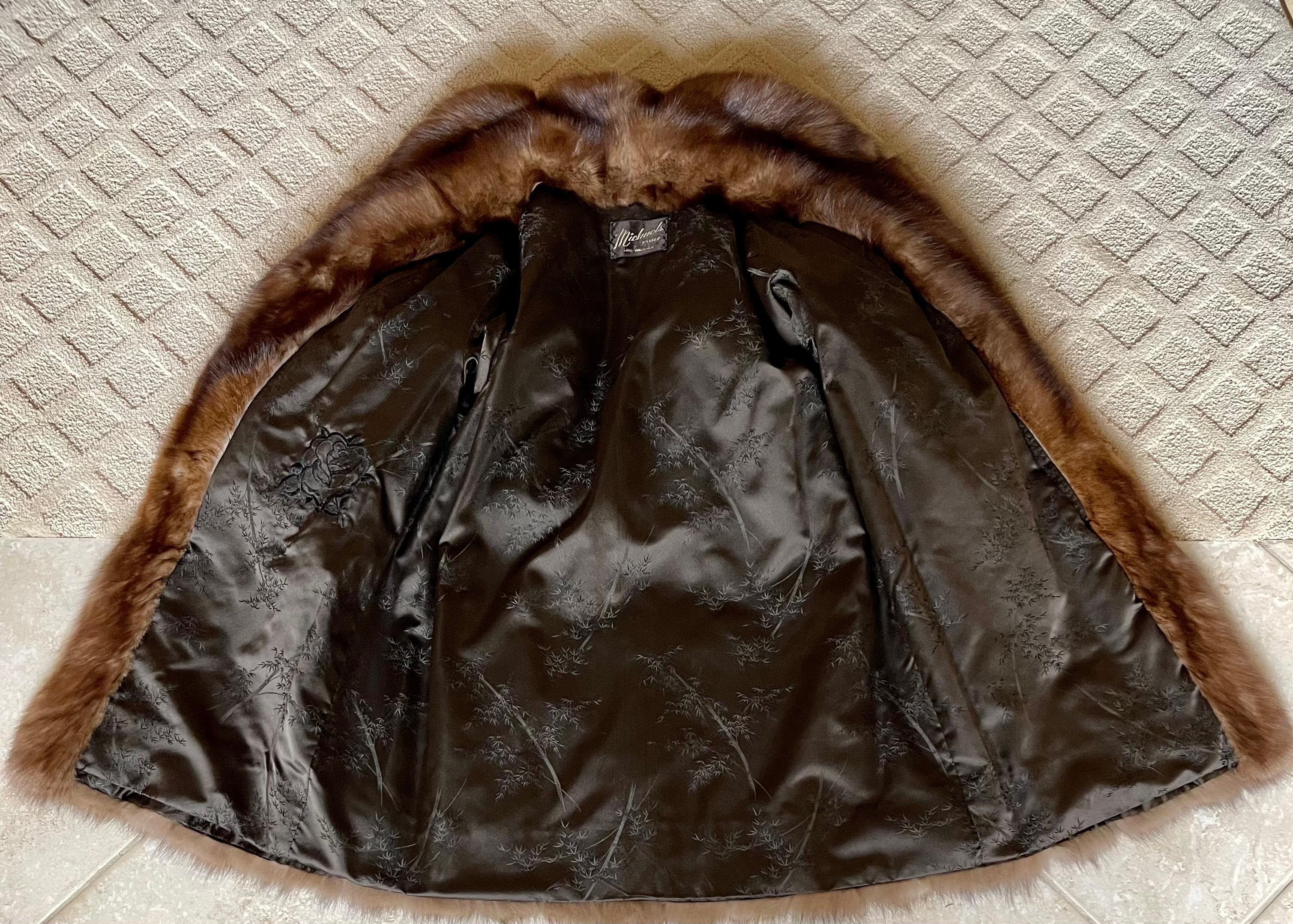 Supreme Opulent Russian Sable Fur Stroller Length Coat  For Sale 2