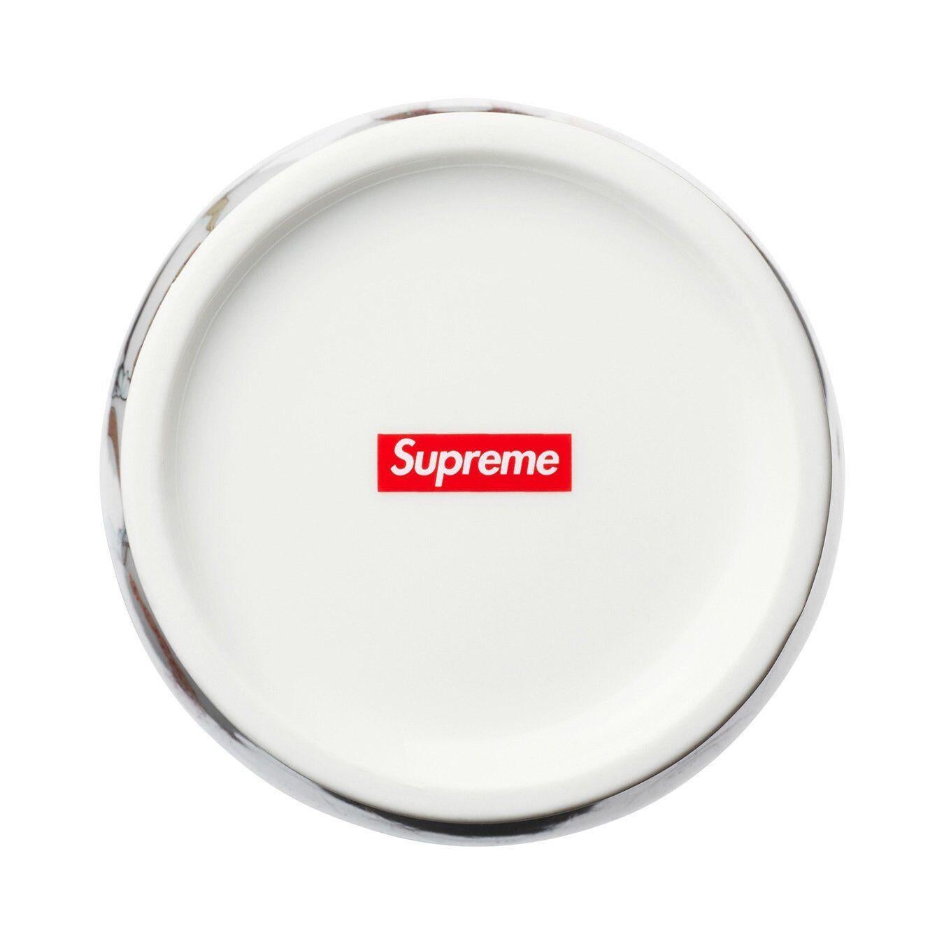 A rare discontinued Ceramic Vase from Supreme's 2018 Release Schedule.

The Supreme Alphabet Vase White is a stylish and functional home decor item that is perfect for any Supreme fan. Made from high-quality ceramic, this vase features the iconic