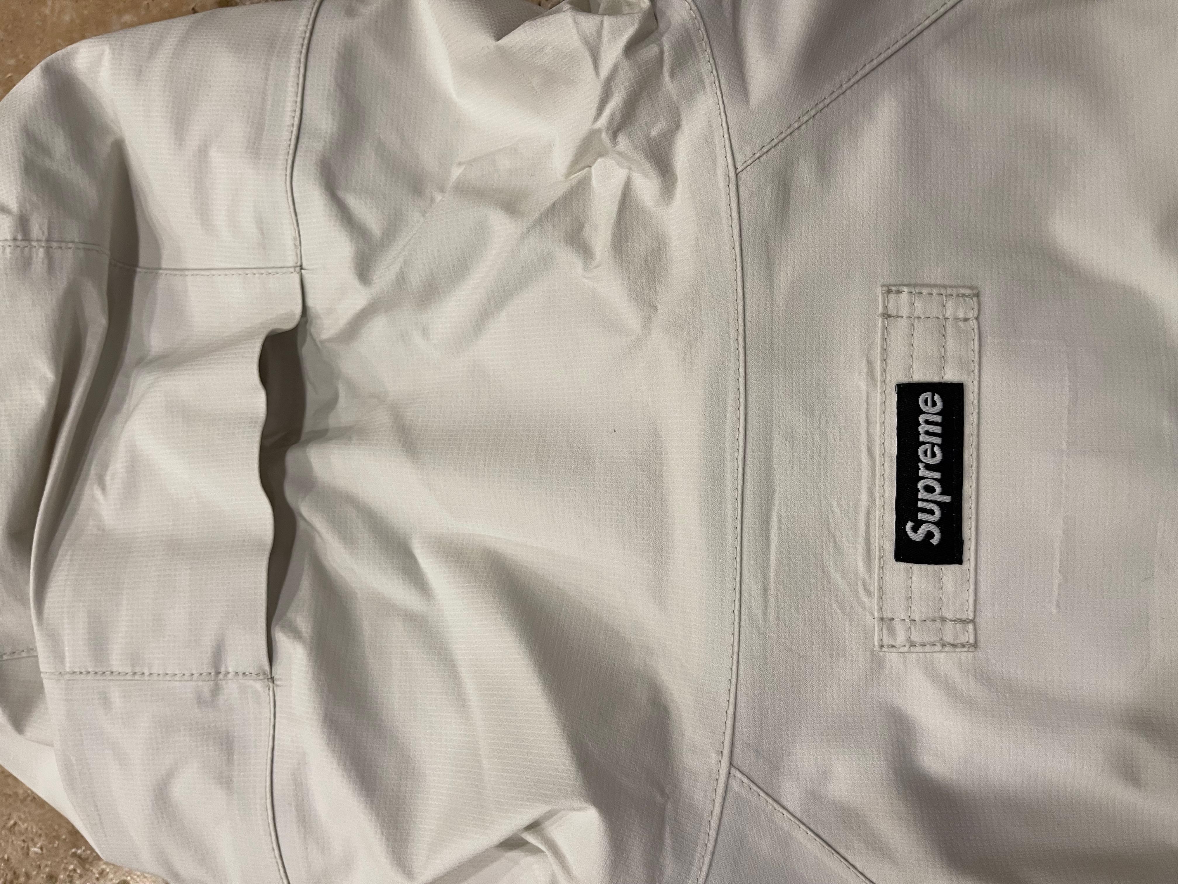 Supreme SS16 Apex Taped Seam White Jacket For Sale 2
