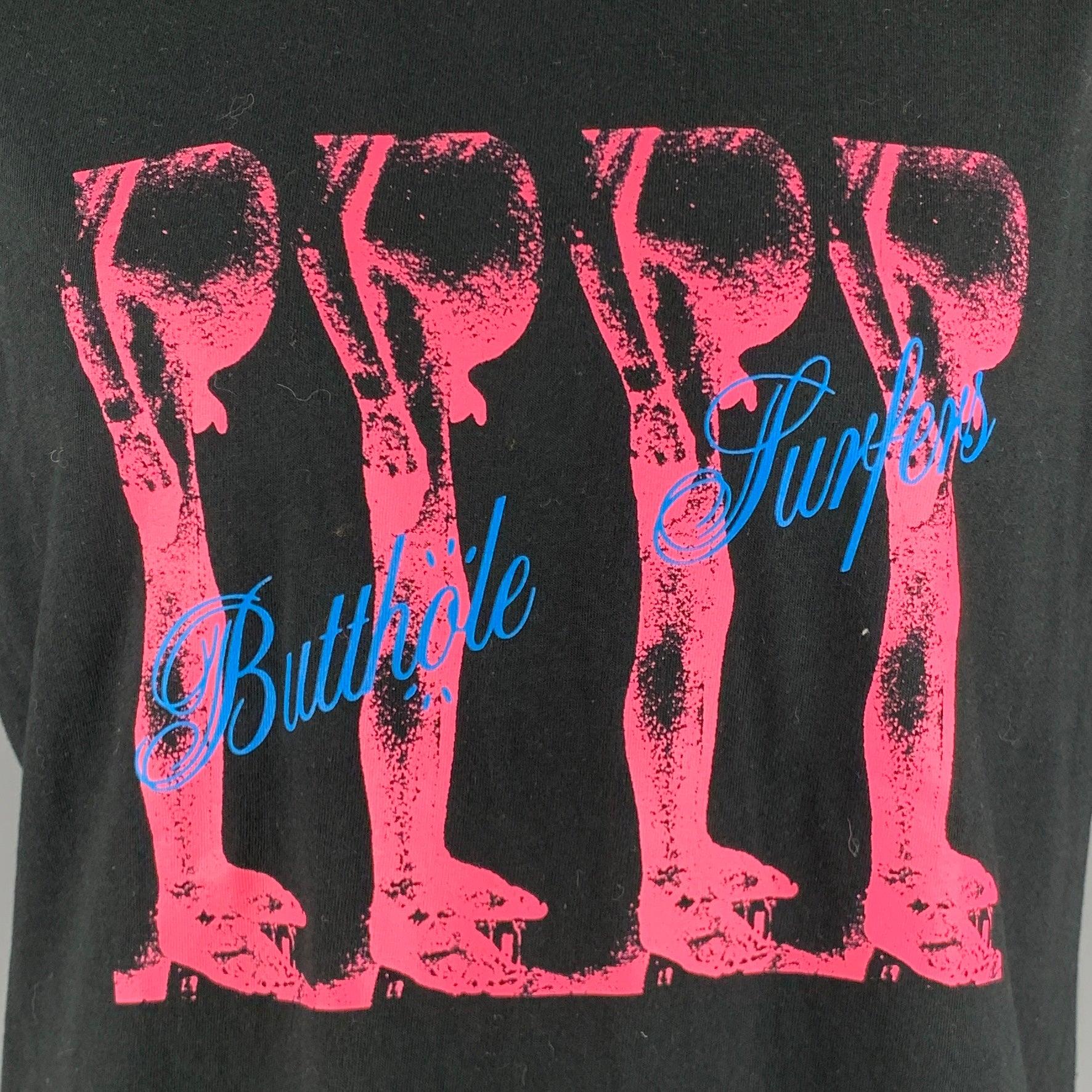 SUPREME x BUTTHOLE SURFERS SS21 t-shirt in a black cotton fabric featuring pink and blue graphic print on front and back, and crew neck. Made in USA.New with Tags. 

Marked:   L 

Measurements: 
 
Shoulder: 21 inches Chest: 46 inches Sleeve: 9