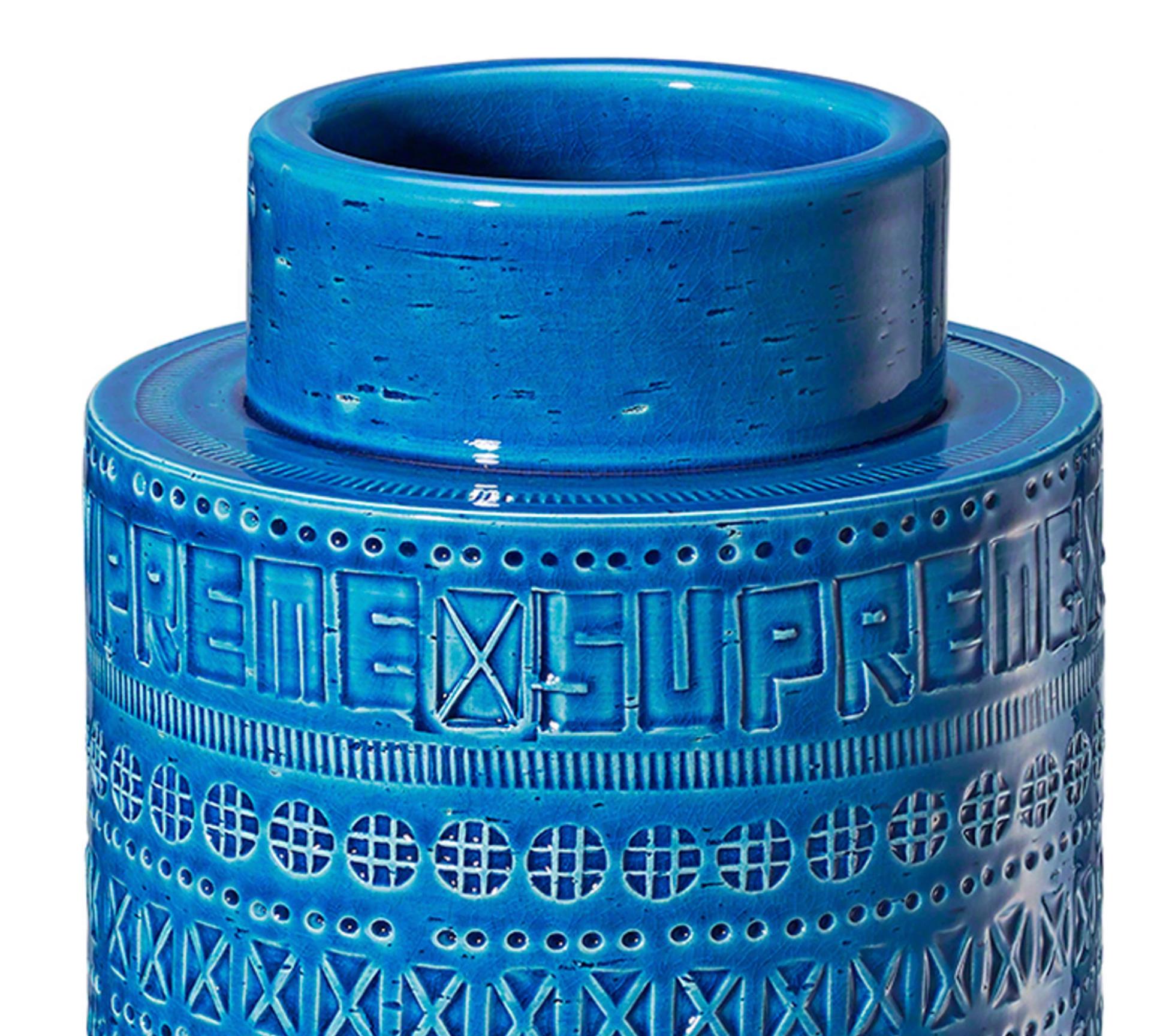 Supreme x Bitossi Frühjahr 2023 Rimini-Blaue Vase, limitierte Auflage. im Zustand „Neu“ im Angebot in Brooklyn, NY