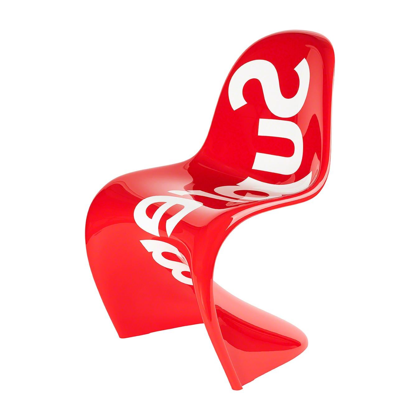 Supreme x Vitra Panton Moderner „S Chair“ aus der Mitte des Jahrhunderts in glänzendem Rot mit Logo (Geformt) im Angebot