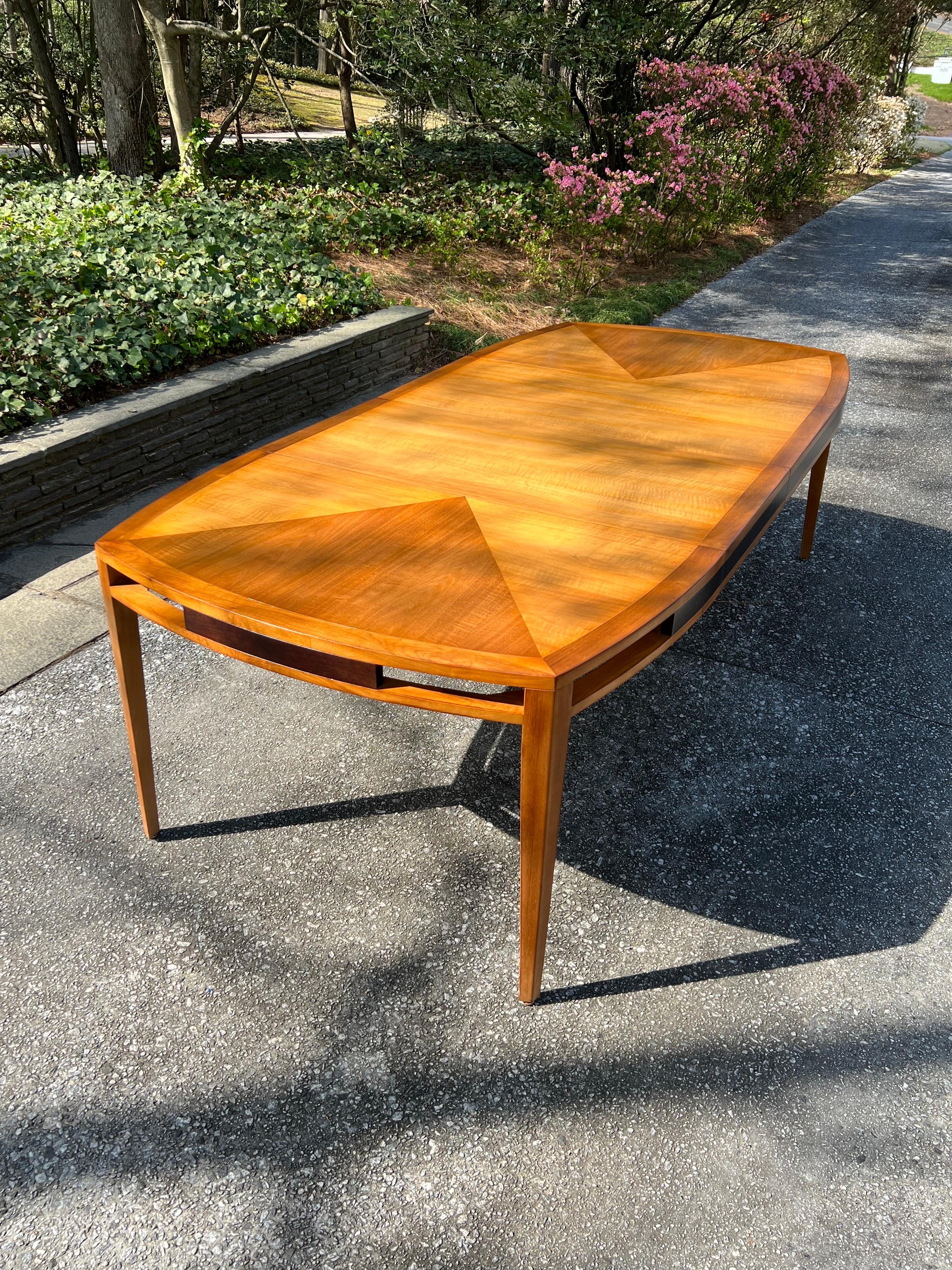 Organic Modern Supremely Elegant Walnut Dining Table by Michael Taylor for Baker, circa 1960 For Sale