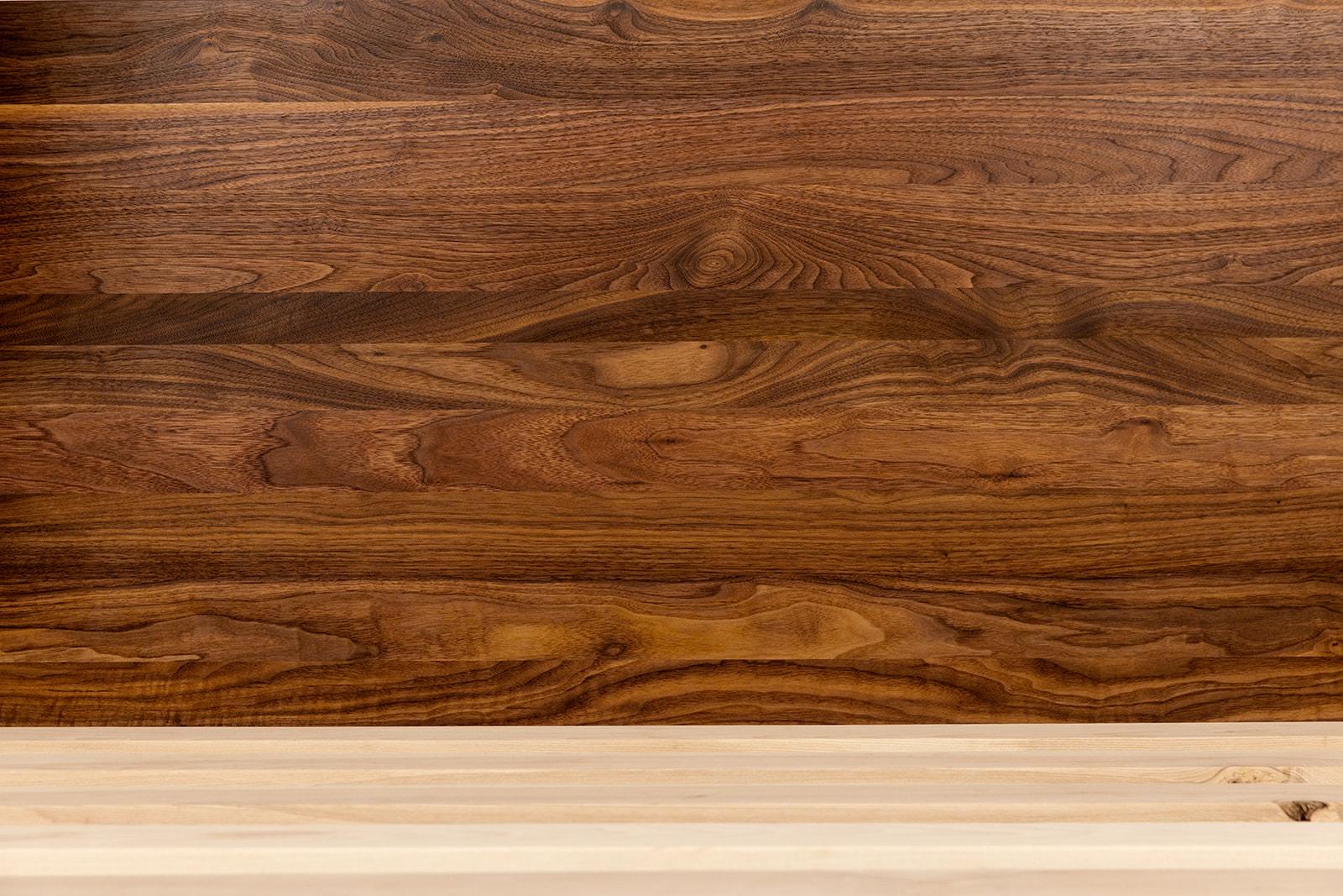XXIe siècle et contemporain Surcle Bed en noyer durable, bois massif en vente