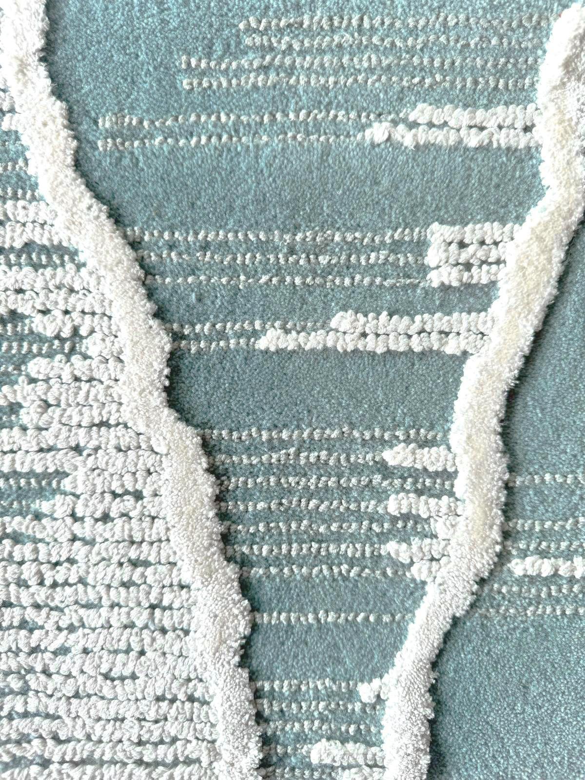 Postmoderne Tapis Surf Blue par Volver Studios en vente