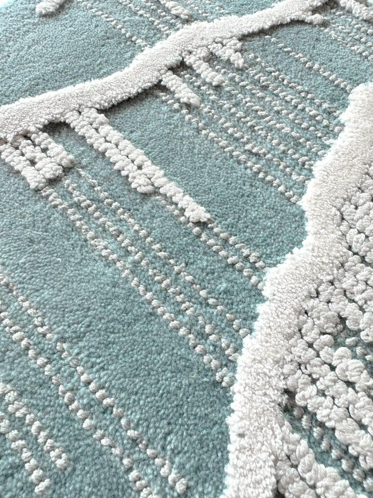 Norvégien Tapis Surf Blue par Volver Studios en vente