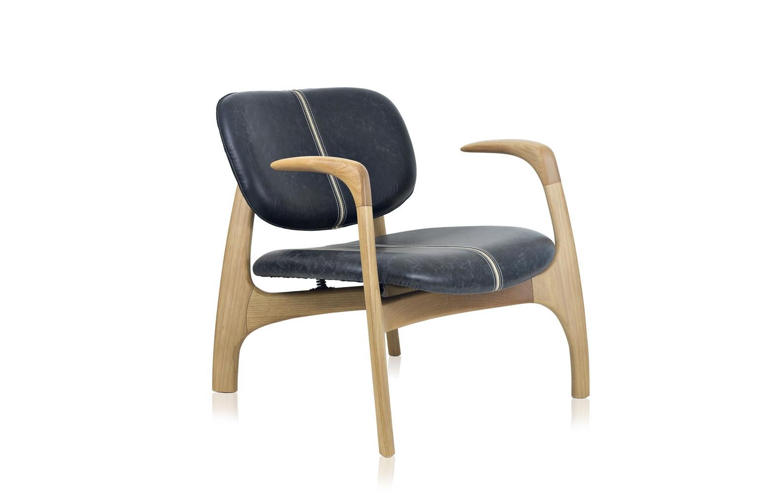 Cuir Fauteuil contemporain brésilien Surf en bois et cuir de Lattoog en vente