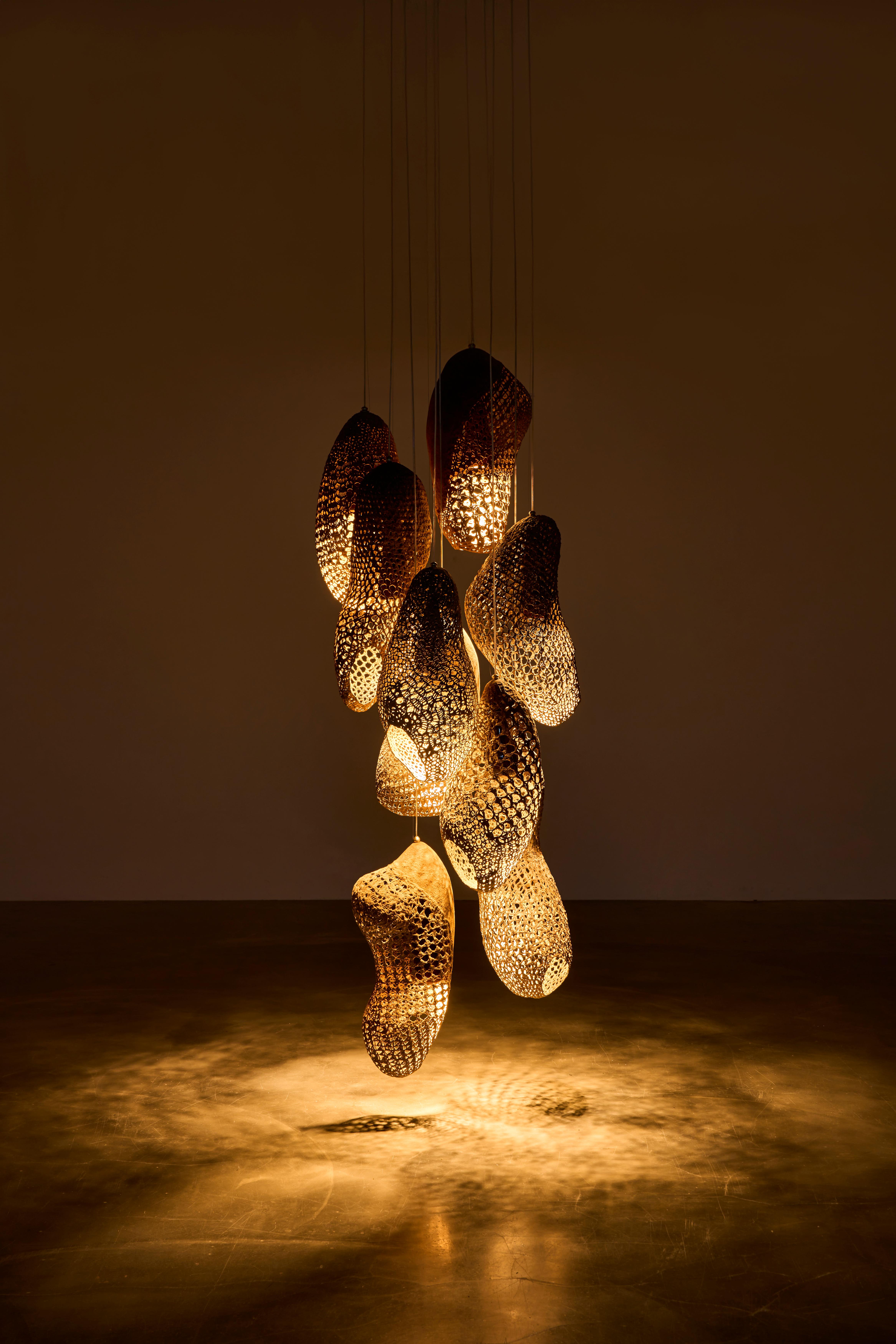 Surface of Memory 2 Chandelier par A Kim Neuf - En vente à London, GB