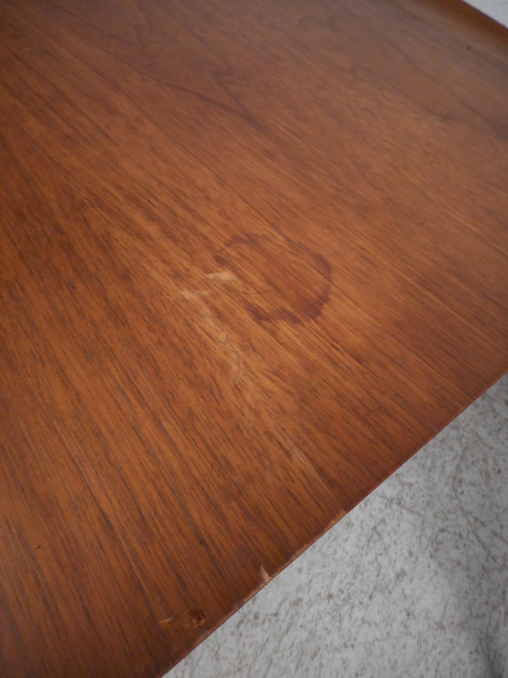 Surfboard End Tables by Bassett Furniture Co., a Pair 3