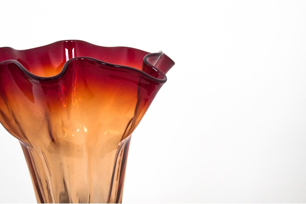 makora glass vase