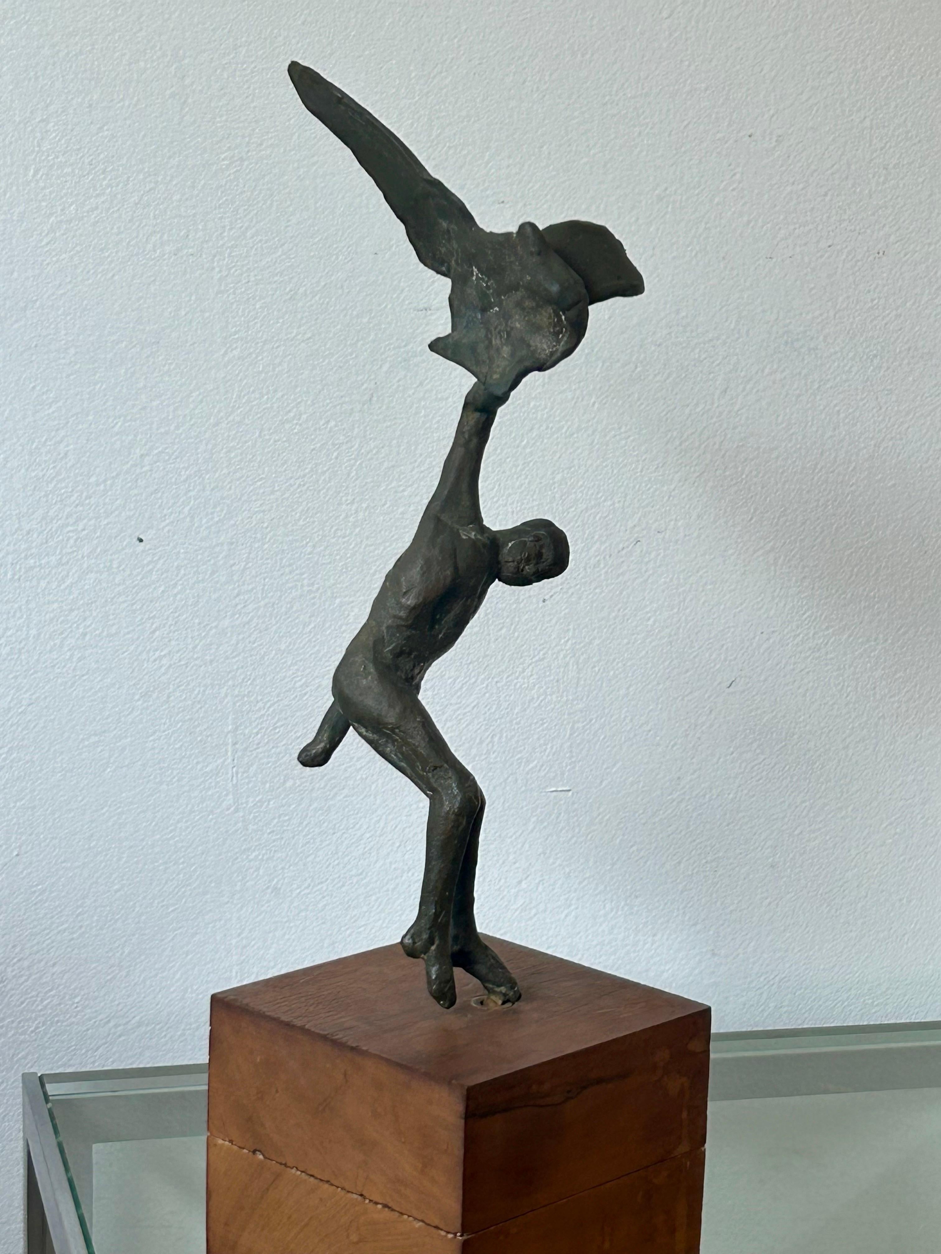 Scultura surrealista in bronzo Jack Zajac in vendita 10