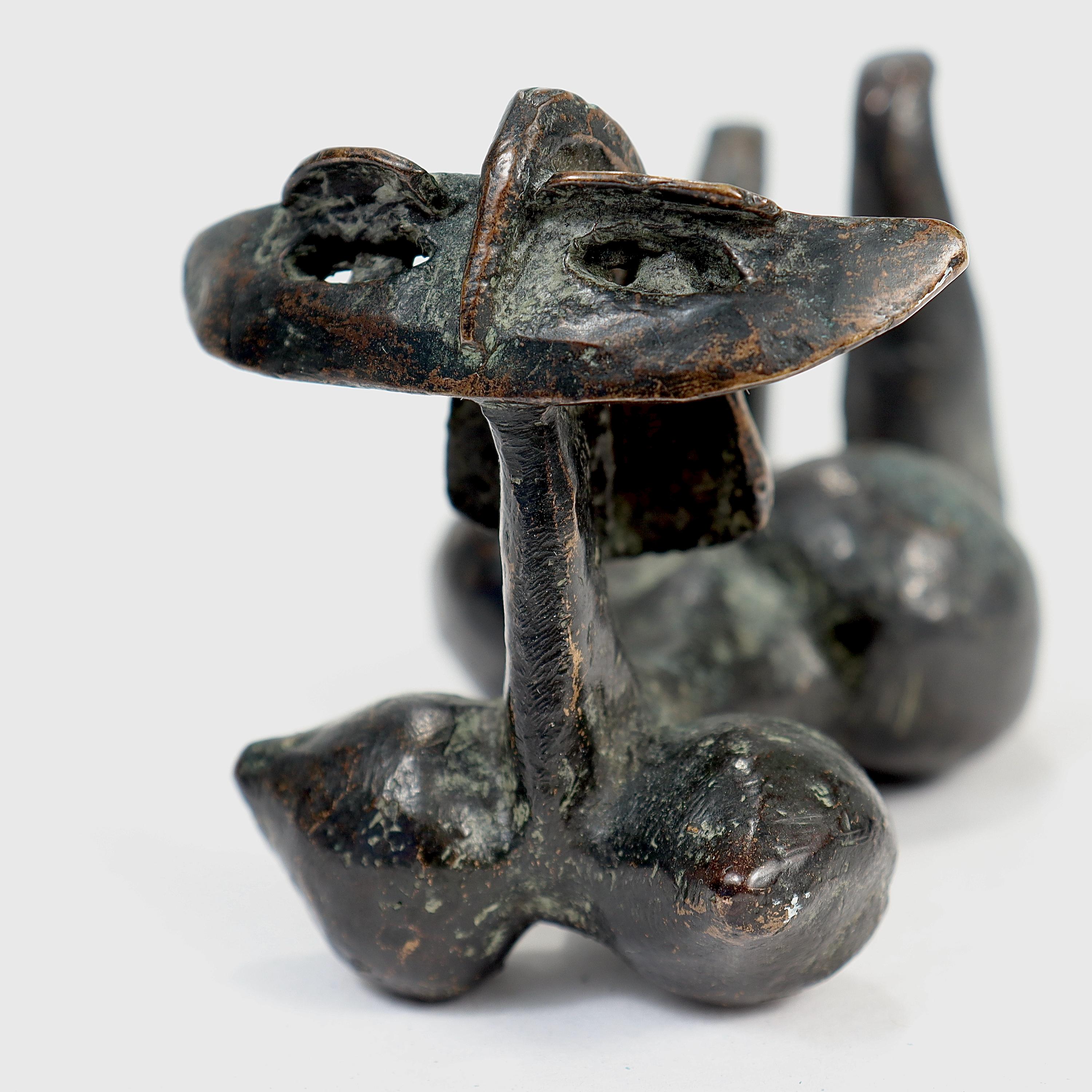 Scultura surrealista in bronzo di un nudo femminile di Guillermo Silva, 20° secolo in vendita 1