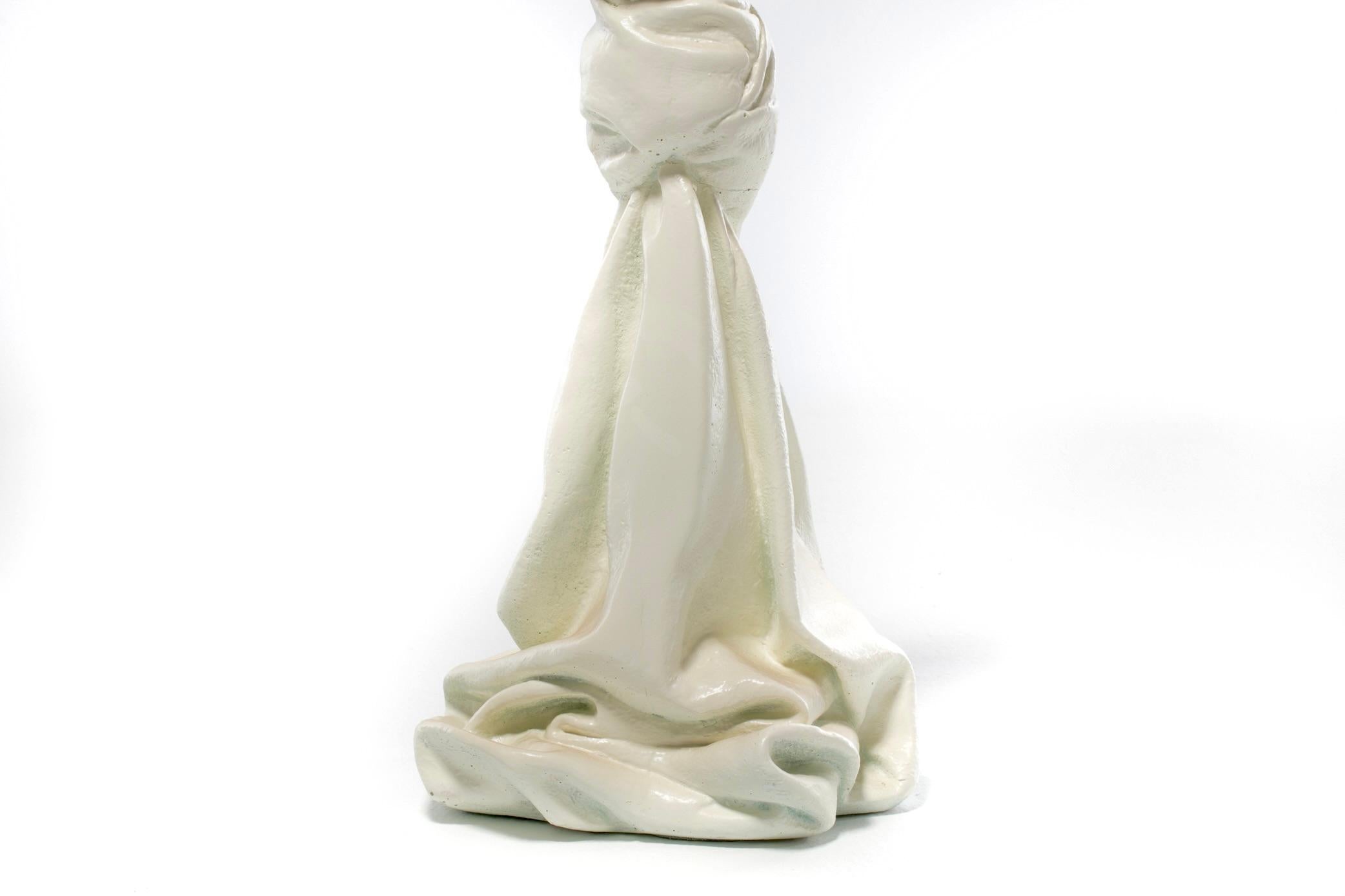 Fine XX secolo Lampada surrealista in gesso con tessuto annodato in stile John Dickinson c.C. anni '70 in vendita