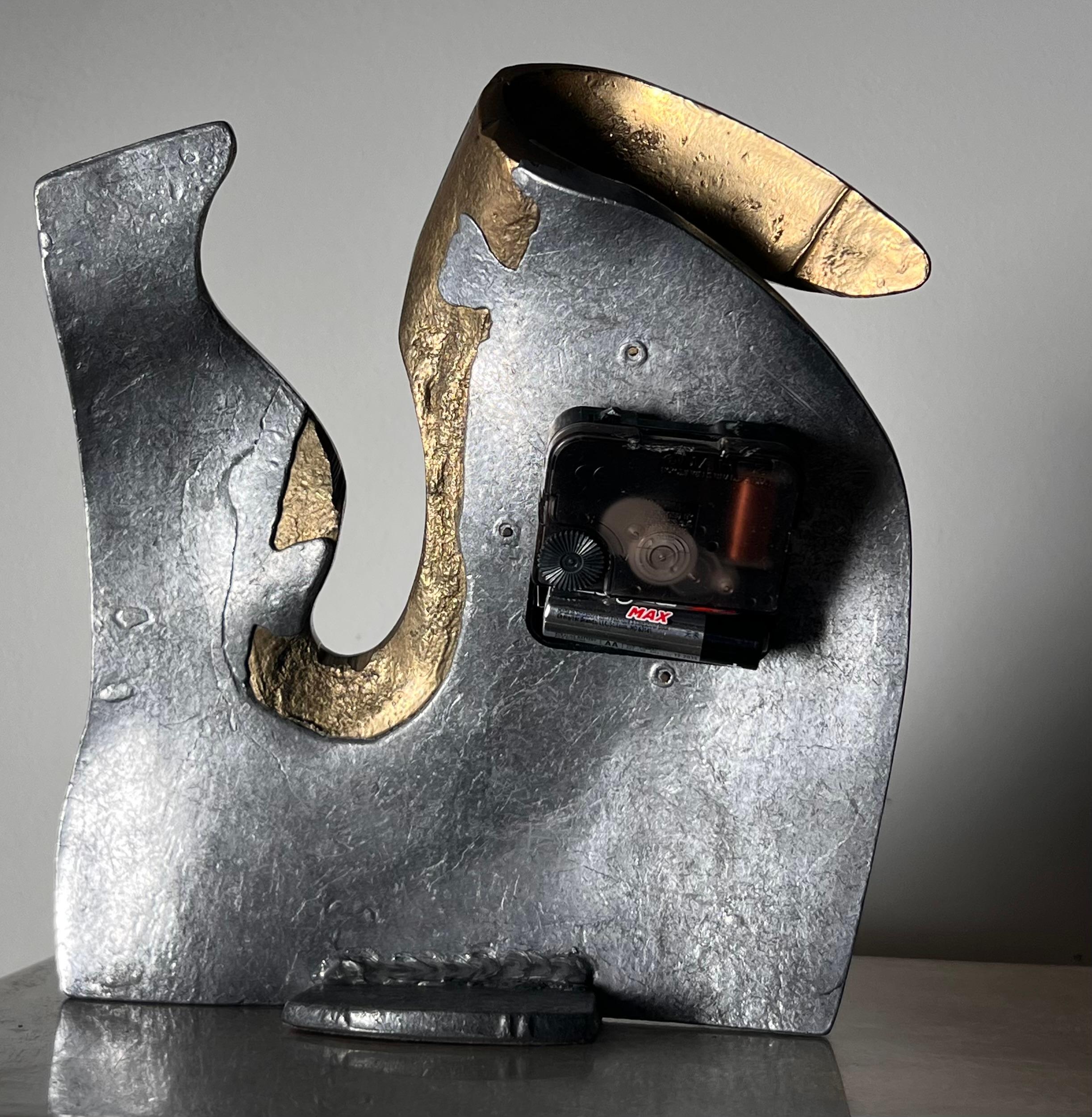 Surrealist mixed metal table clock by David Marshall for Art3, Spain circa 1970 2