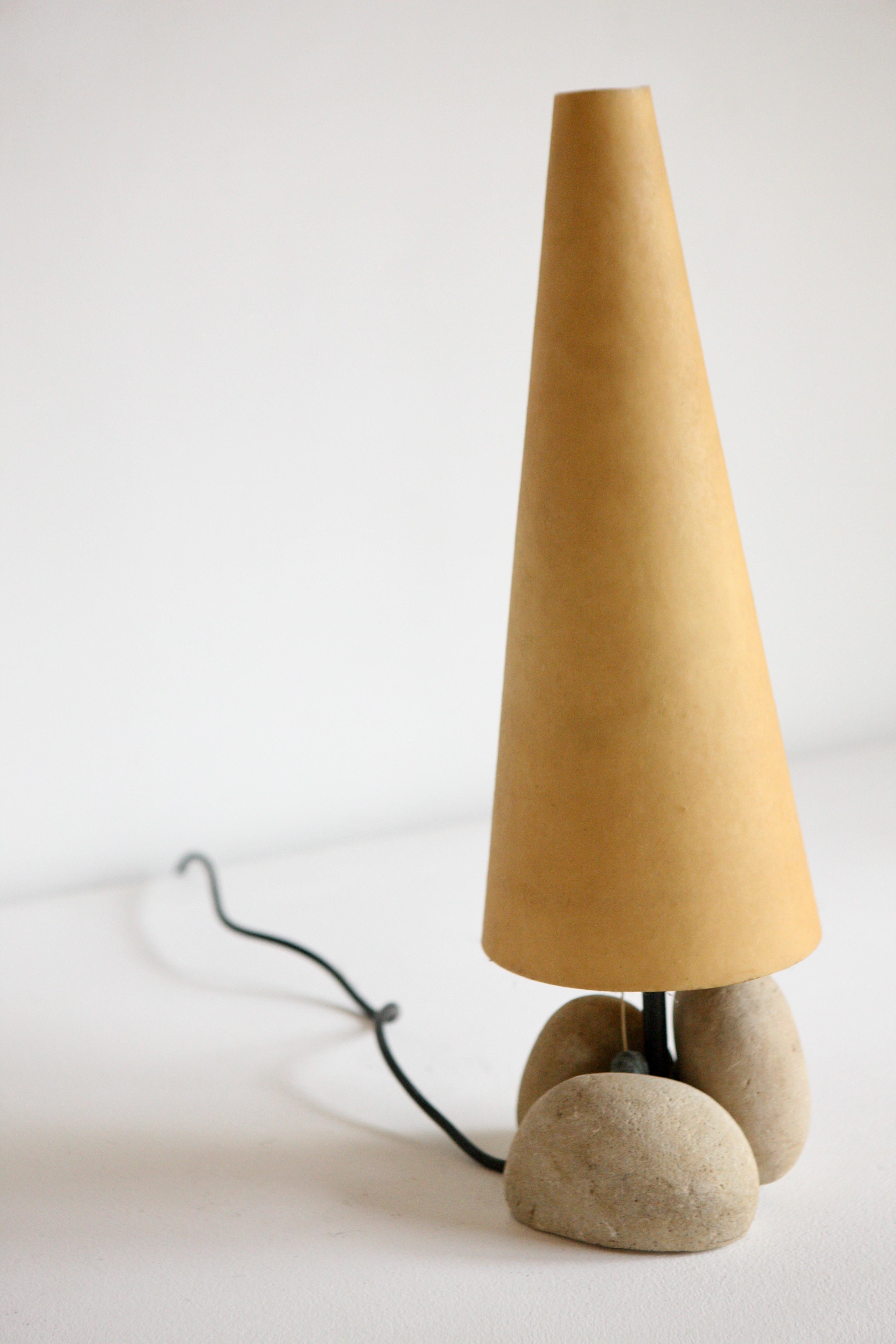 Surrealist Stone and Resin Table Lamp In Good Condition In London, GB