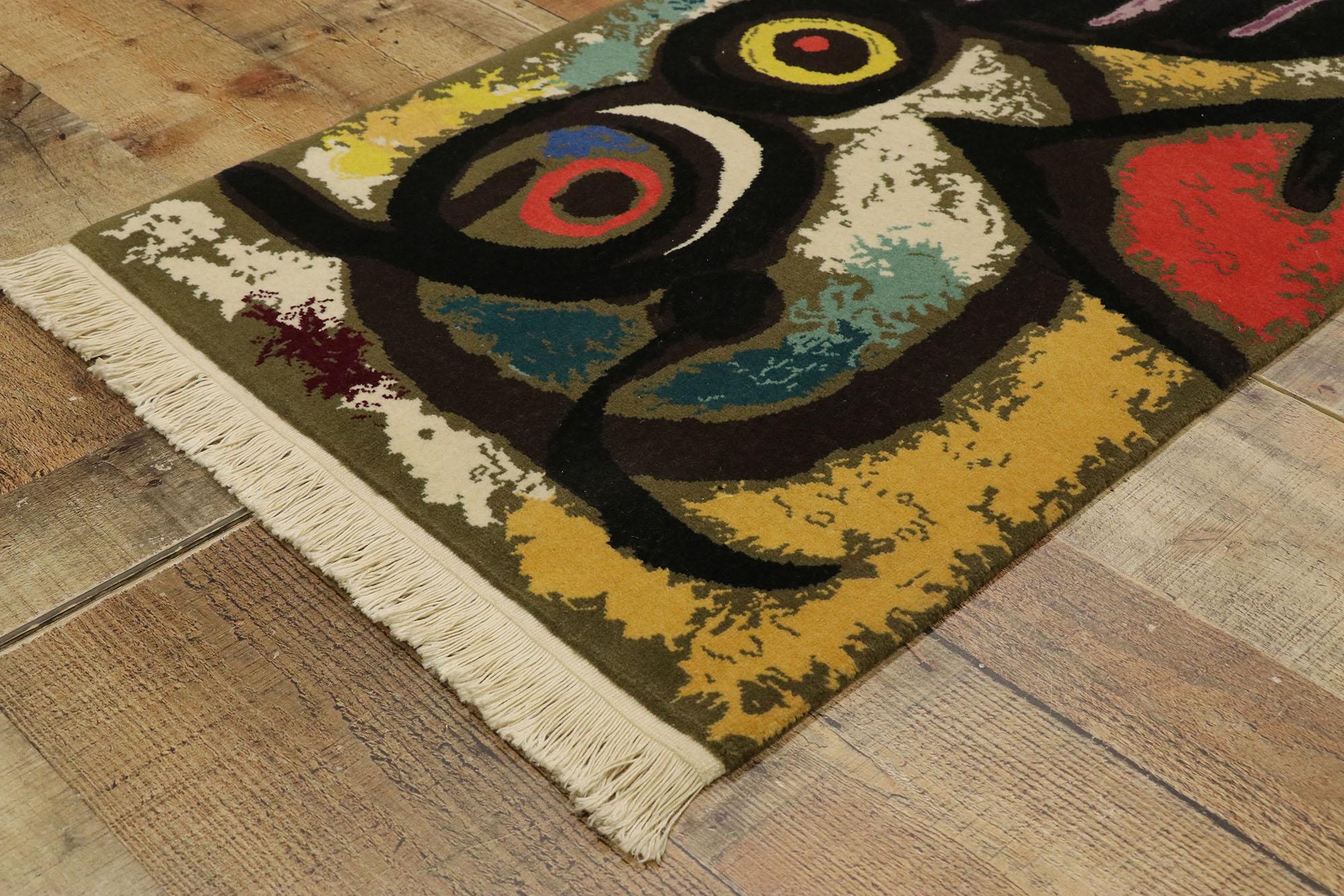 Alfombra surrealista de finales del siglo XX inspirada en Joan Miró, Femme Et Oiseaux en Bueno estado para la venta en Dallas, TX