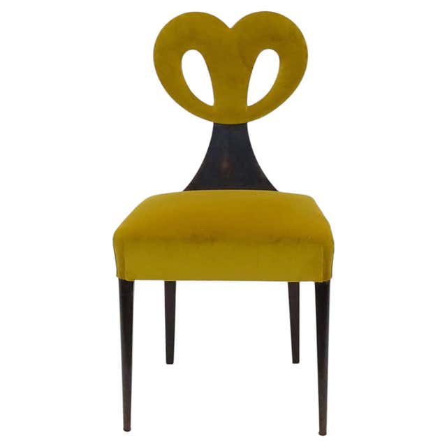 Hampton and Sons Pall Mall Shell Chair in Antique Pink Velvet, England ...