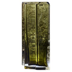 Umgeben von grüner Vase von Paolo Marcolongo
