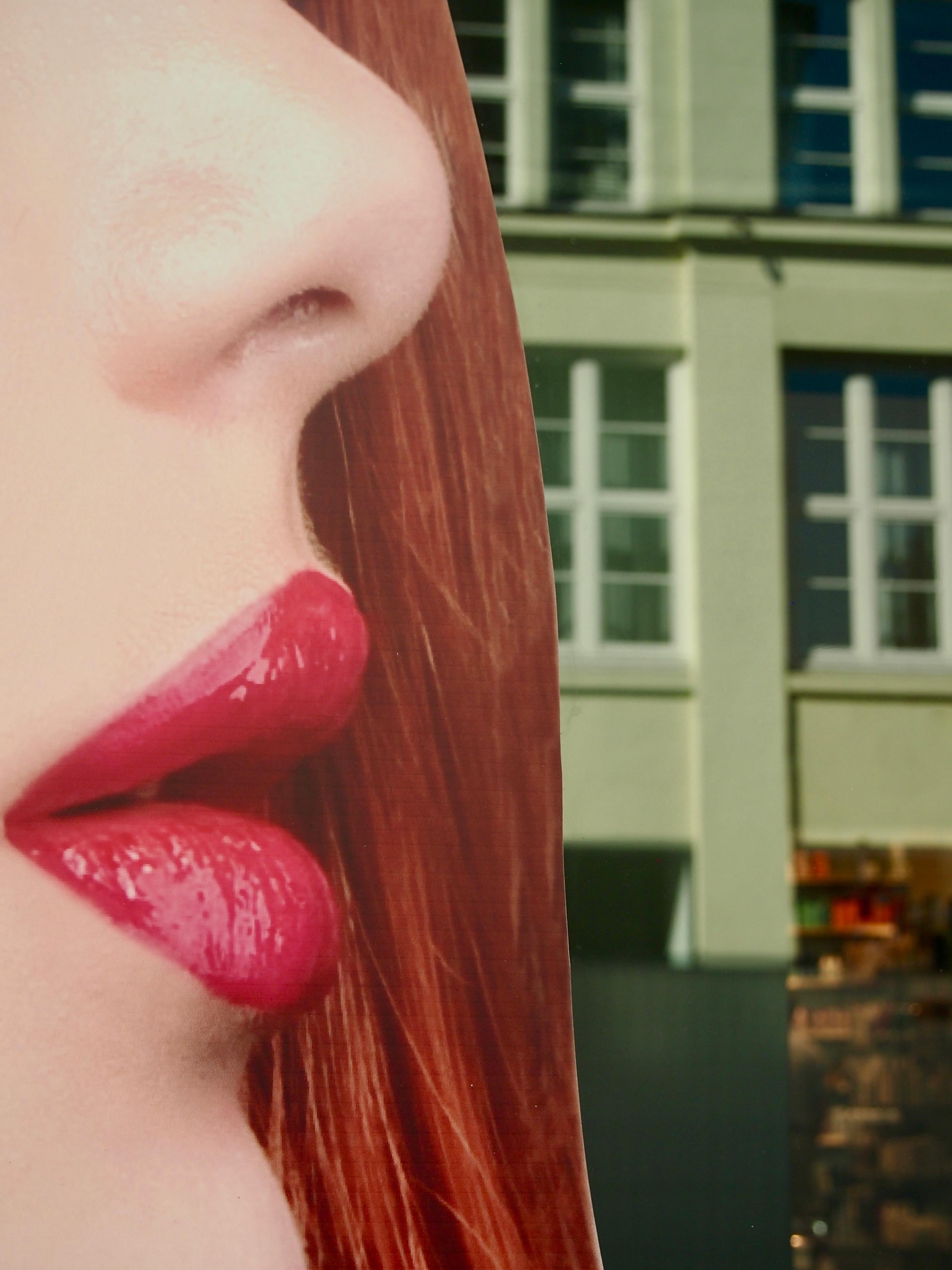 Susan Aurinko Color Photograph – Sharp Edge, Hamburg