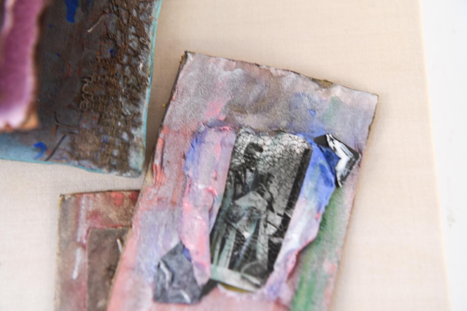 Susan Bland, „Scrapbook #1“, Original-Kunstkomposition in Vitrine, 1986 im Angebot 2