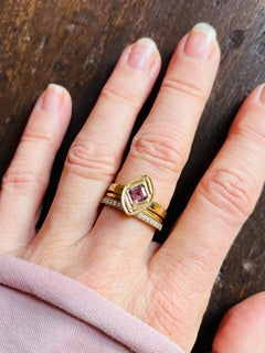 Susan Crow Studio Asscher-Cut Rhodolite Garnet and Yellow Gold Ring