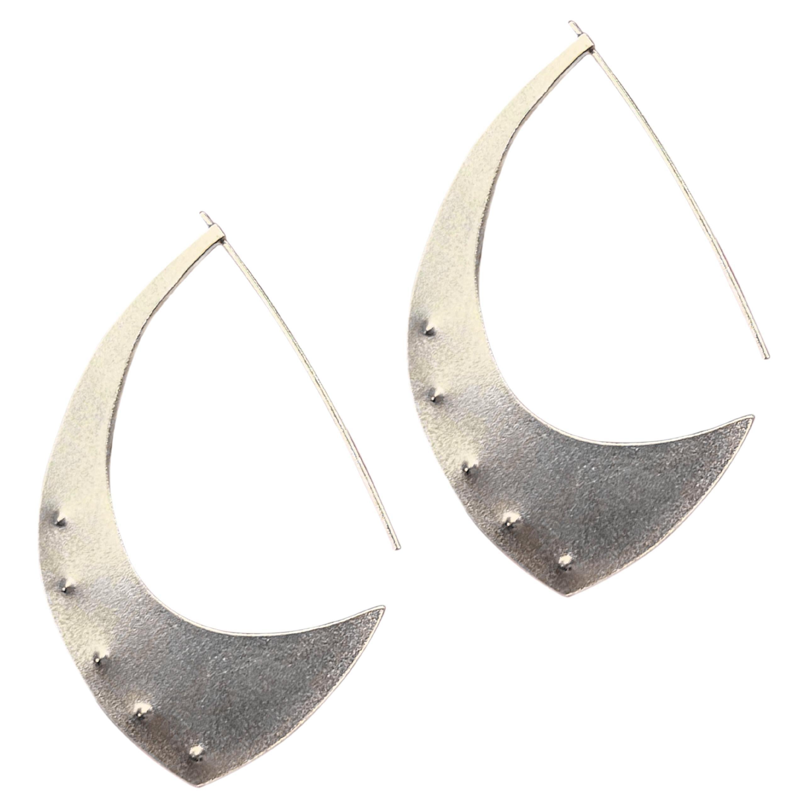Susan Crow Studio Aubergine Sterling Silver Hoop Earrings For Sale