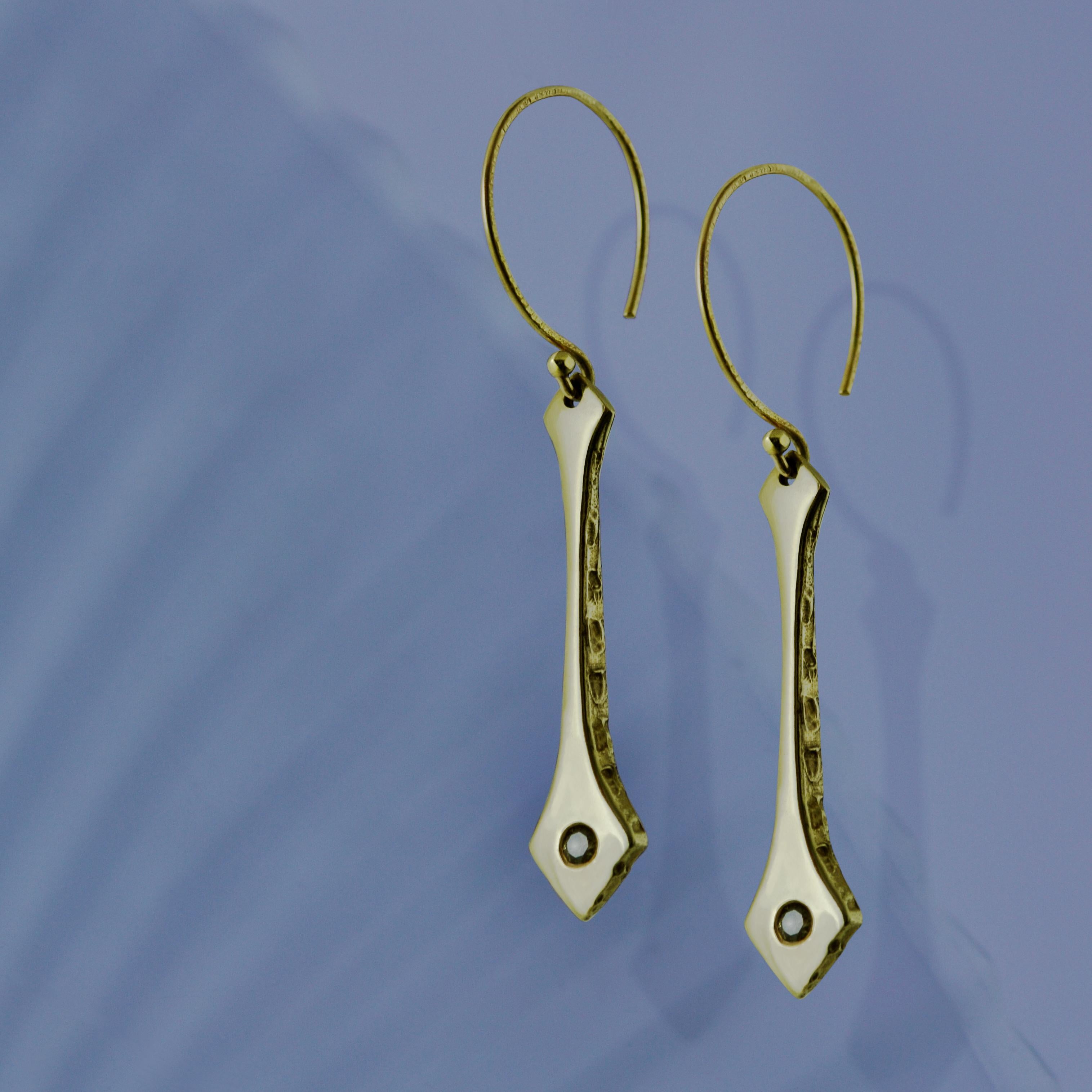 Contemporary Susan Crow Studio Diamond and Gold Modern Drop Earrings For Sale