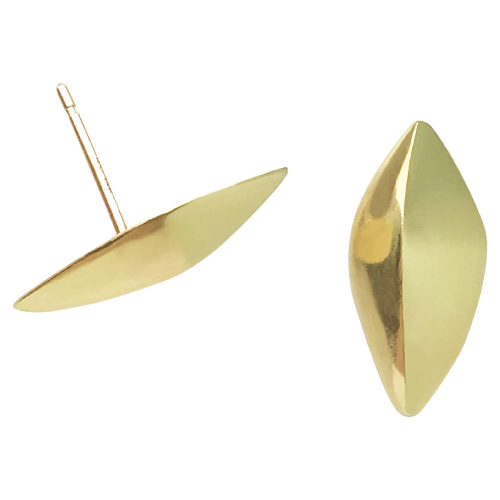 Susan Crow Studio FAIRMINED Gold Flora Leaf Post Earrings For Sale