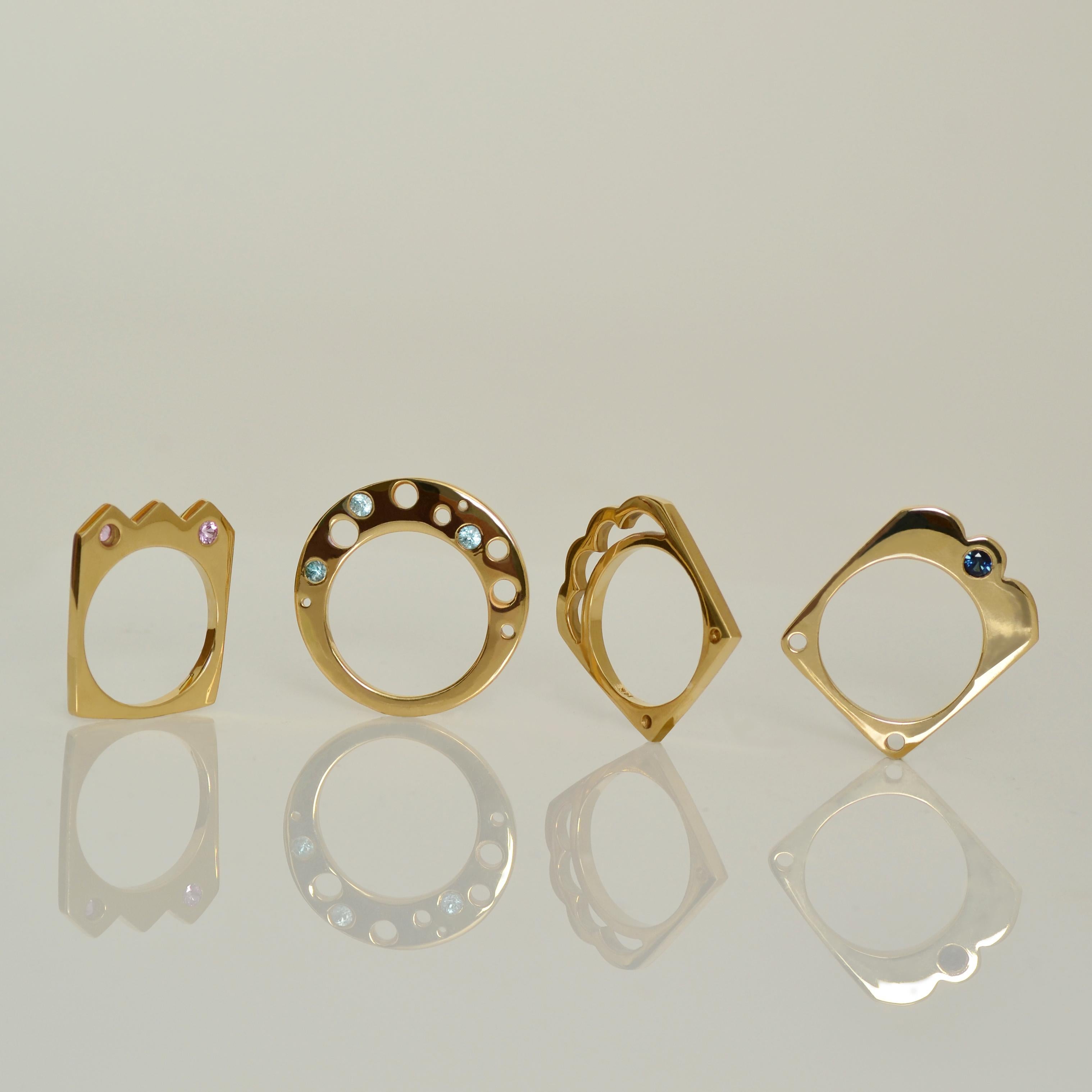 Flat Cloud-Ring aus Gold und Saphiren von Susan Crow Studio für Damen oder Herren im Angebot