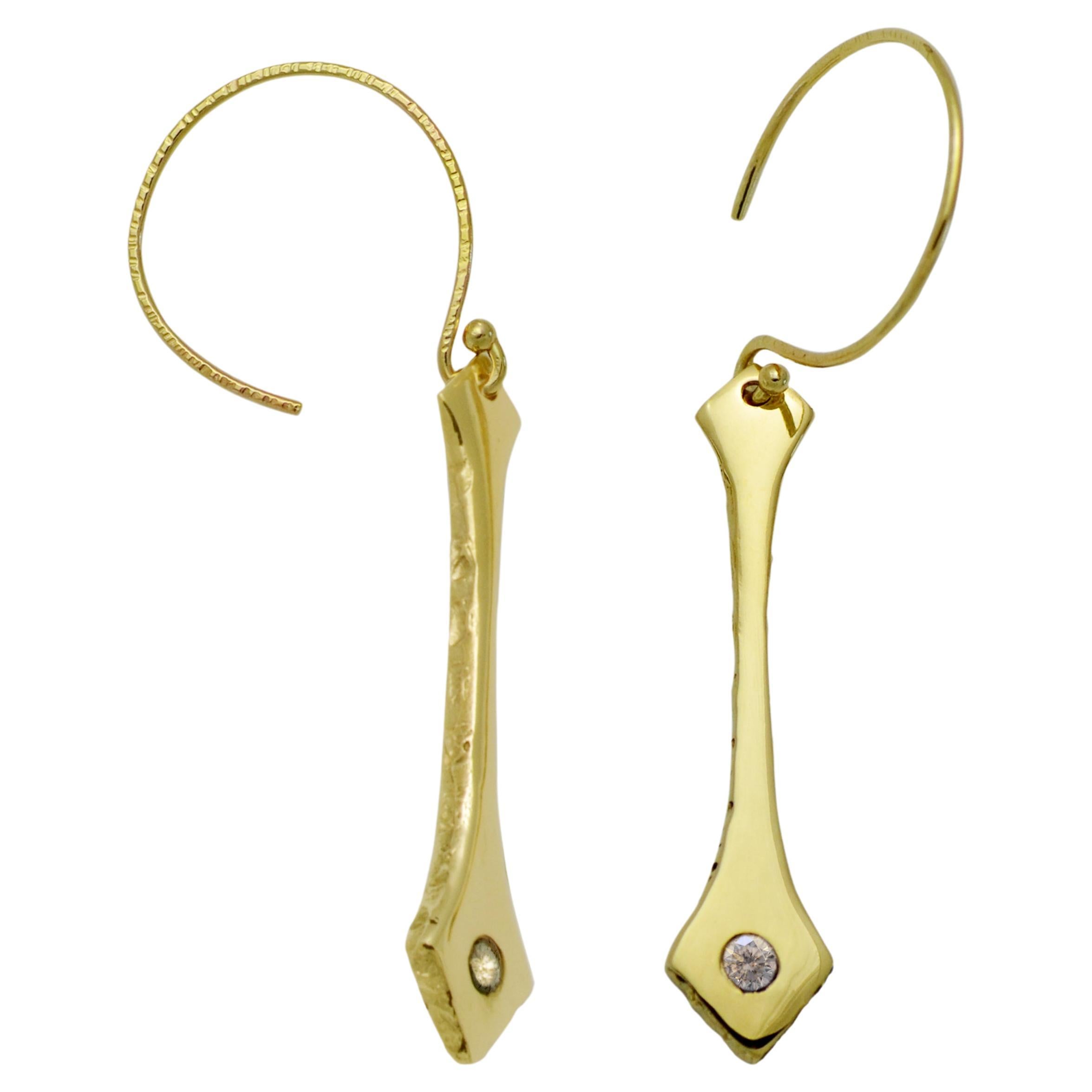 Susan Crow Studio Yellow Gold and Champagne Colored Diamond Drop Earrings For Sale