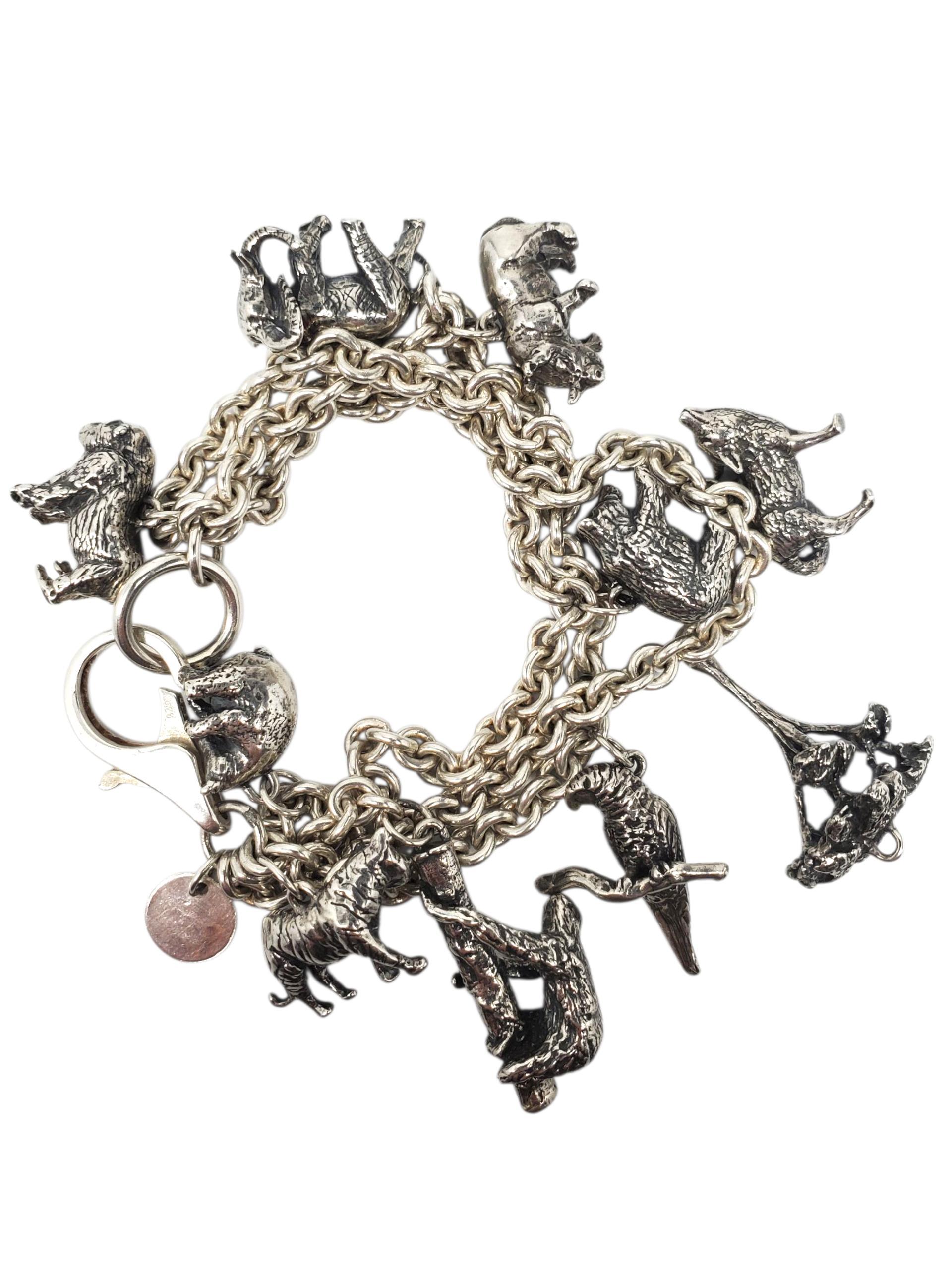Susan Cummings Bracciale Charm a 3 catene in argento con specie in via di estinzione #22734 In condizioni buone in vendita a Washington Depot, CT