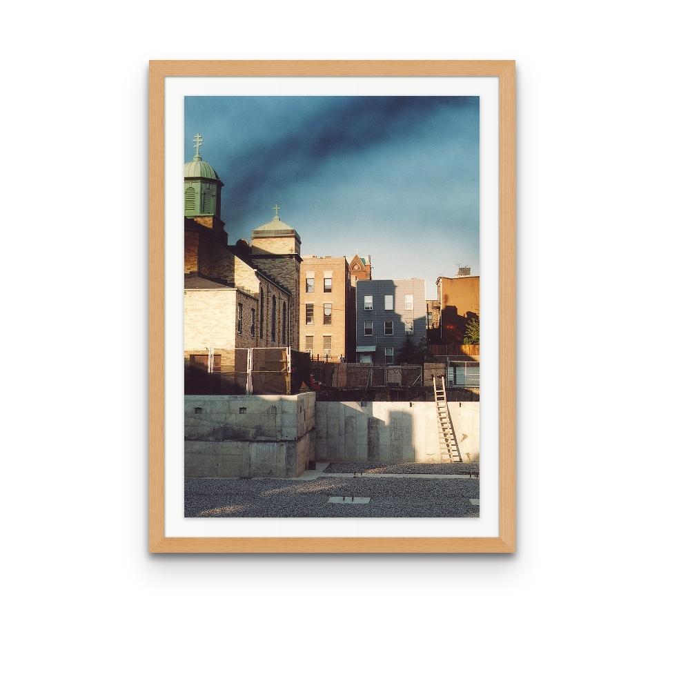 Williamsburg 12 tirages photographiques de paysage urbain sur papier de couleur froide - Photograph de Susan Daboll