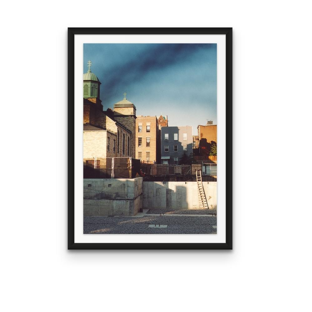 Williamsburg 12 tirages photographiques de paysage urbain sur papier de couleur froide - Contemporain Photograph par Susan Daboll