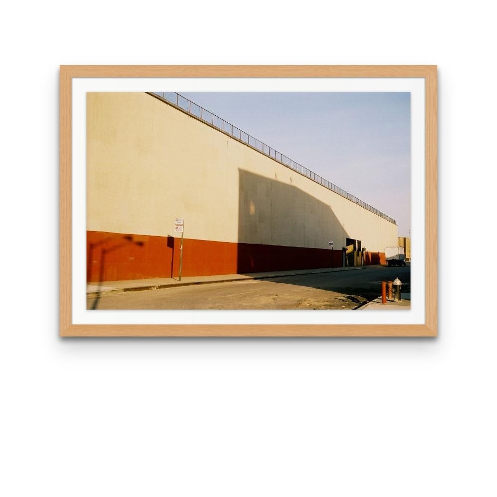 Williamsburg 24 - Warm Sunny Brooklyn Vibe Photographic Print - Beige Color Photograph by Susan Daboll