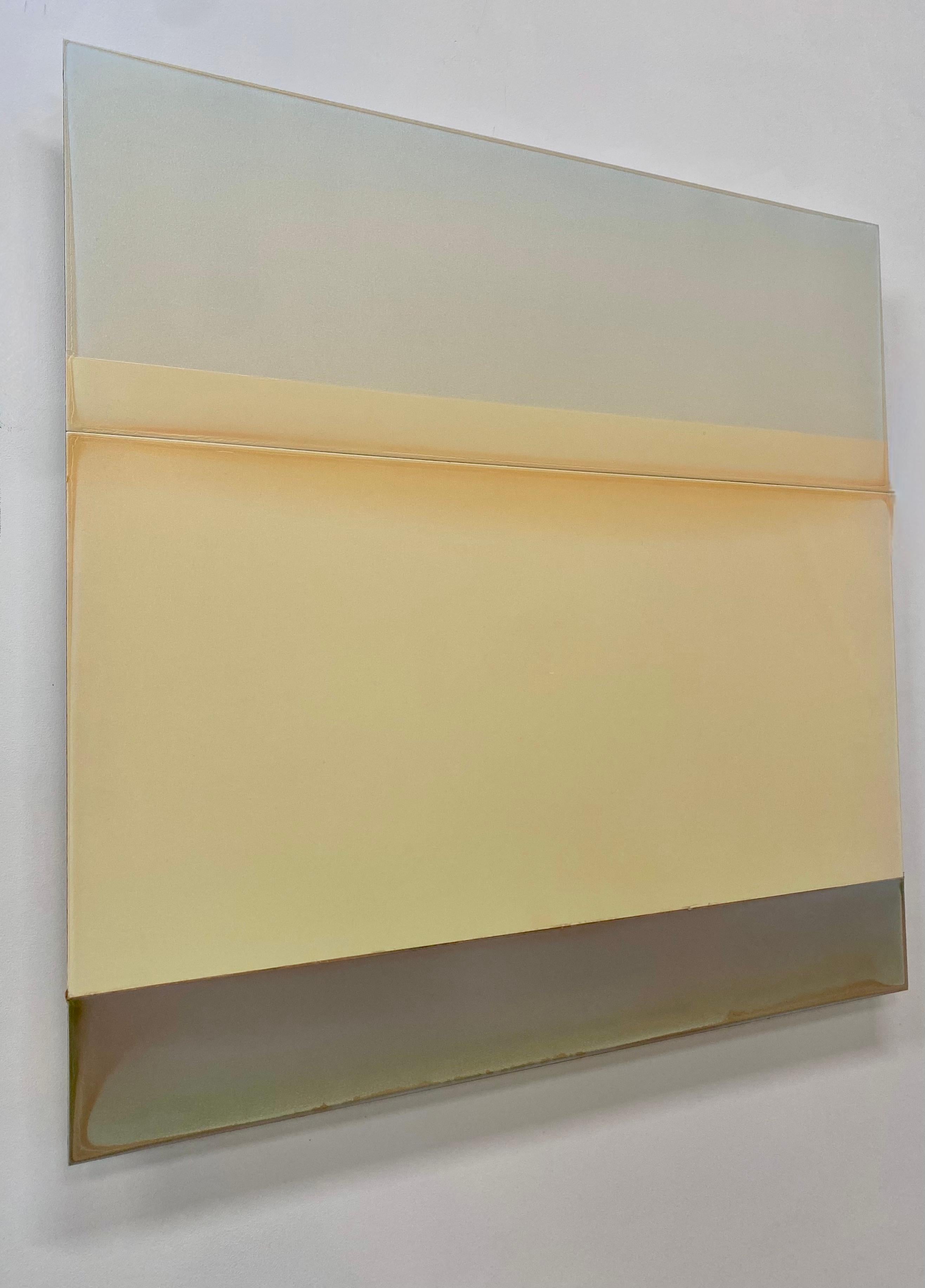 Aprile - Pittura astratta colata Avorio Neutro Grigio Blu Viola, 2023 - Abstract Painting Beige di Susan English