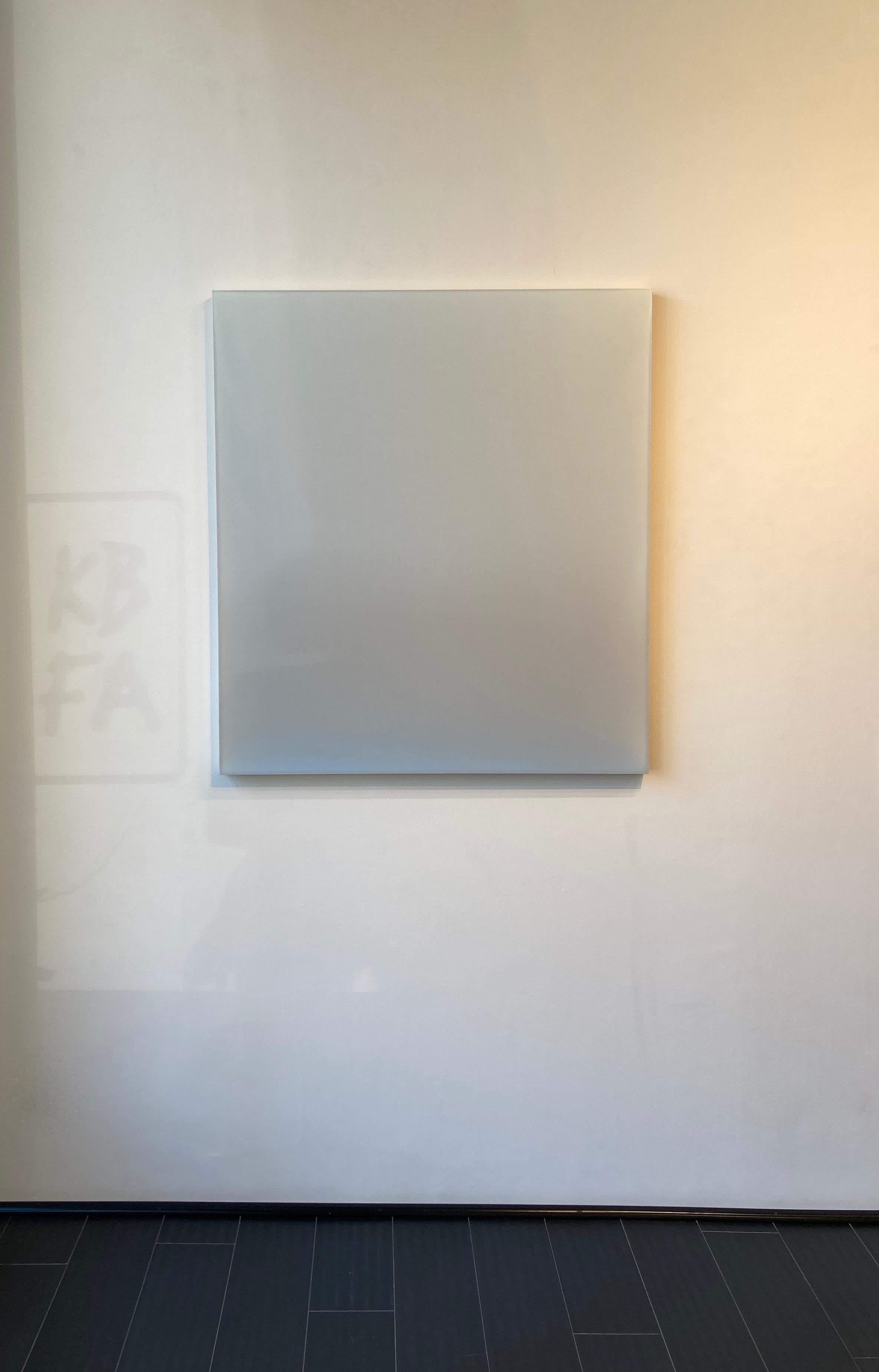 Outland 13 - Pintura Abstracta Vertida Polímero Tintado Mate Gris Azul Hielo, 2019 en venta 7