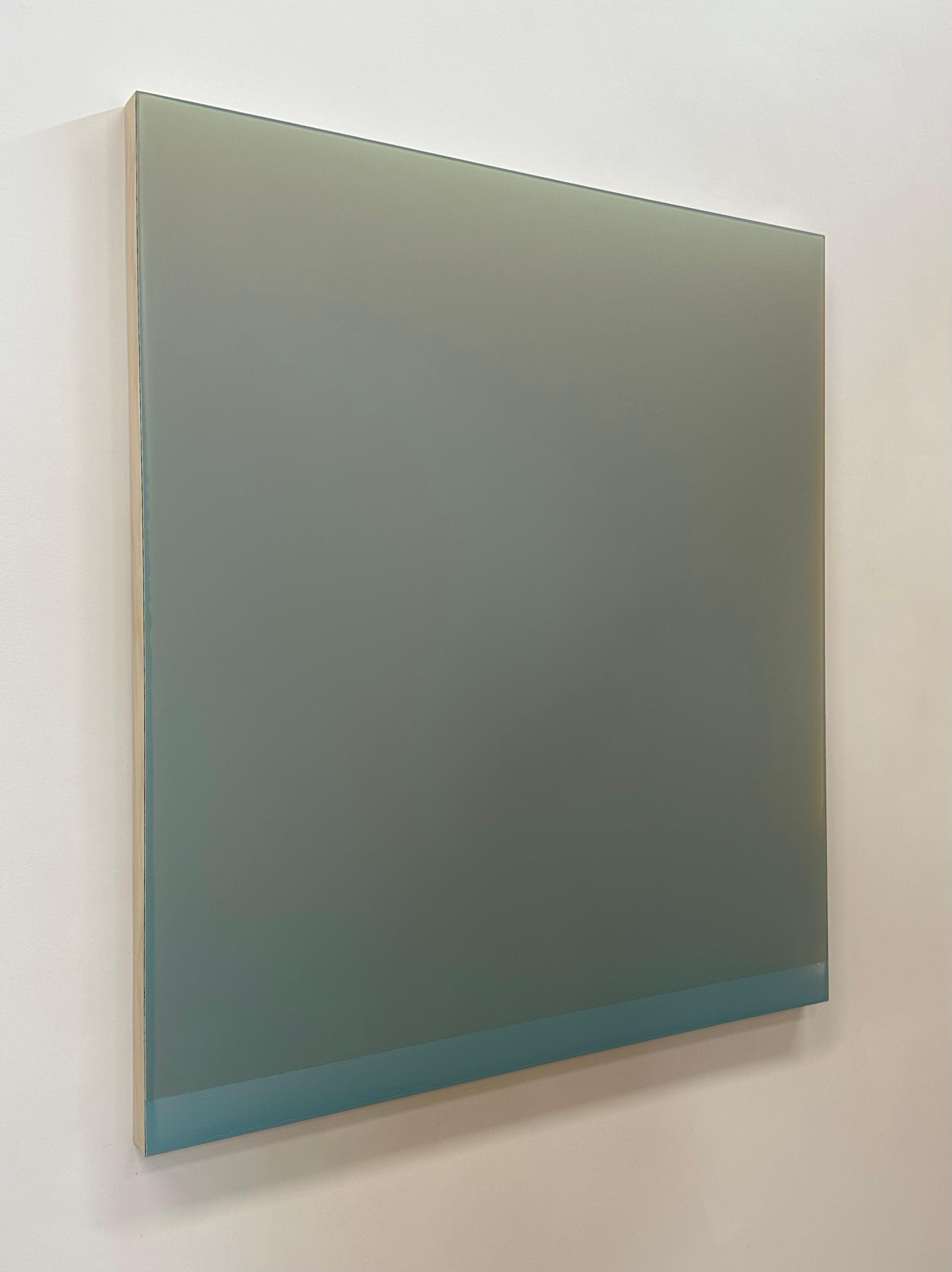 Outland 48 - Pintura Abstracta Contemporánea Vertida Azul Espuma Verde, 2024 - Abstract Painting Gris de Susan English