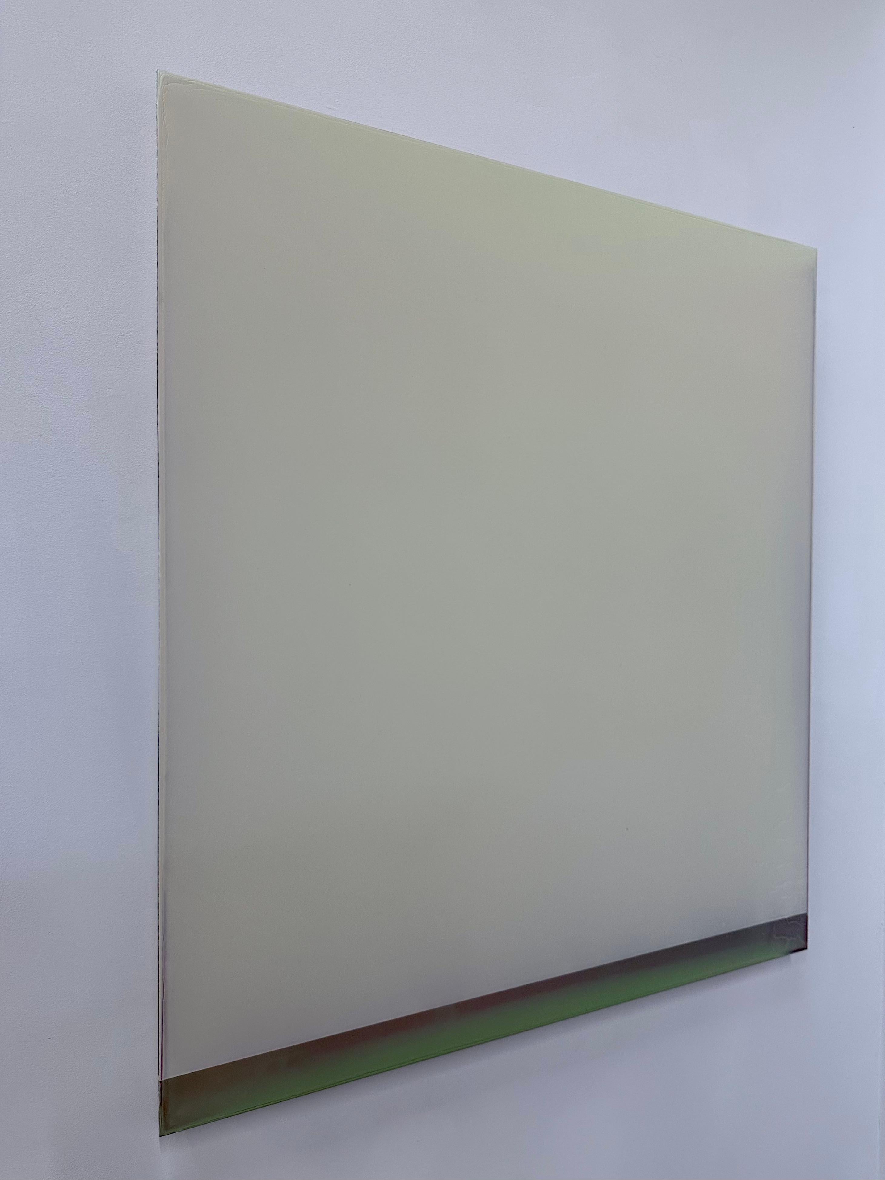 Outland No. 34 - Pittura astratta contemporanea versata Giallo Avorio, 2023 - Painting Contemporaneo di Susan English