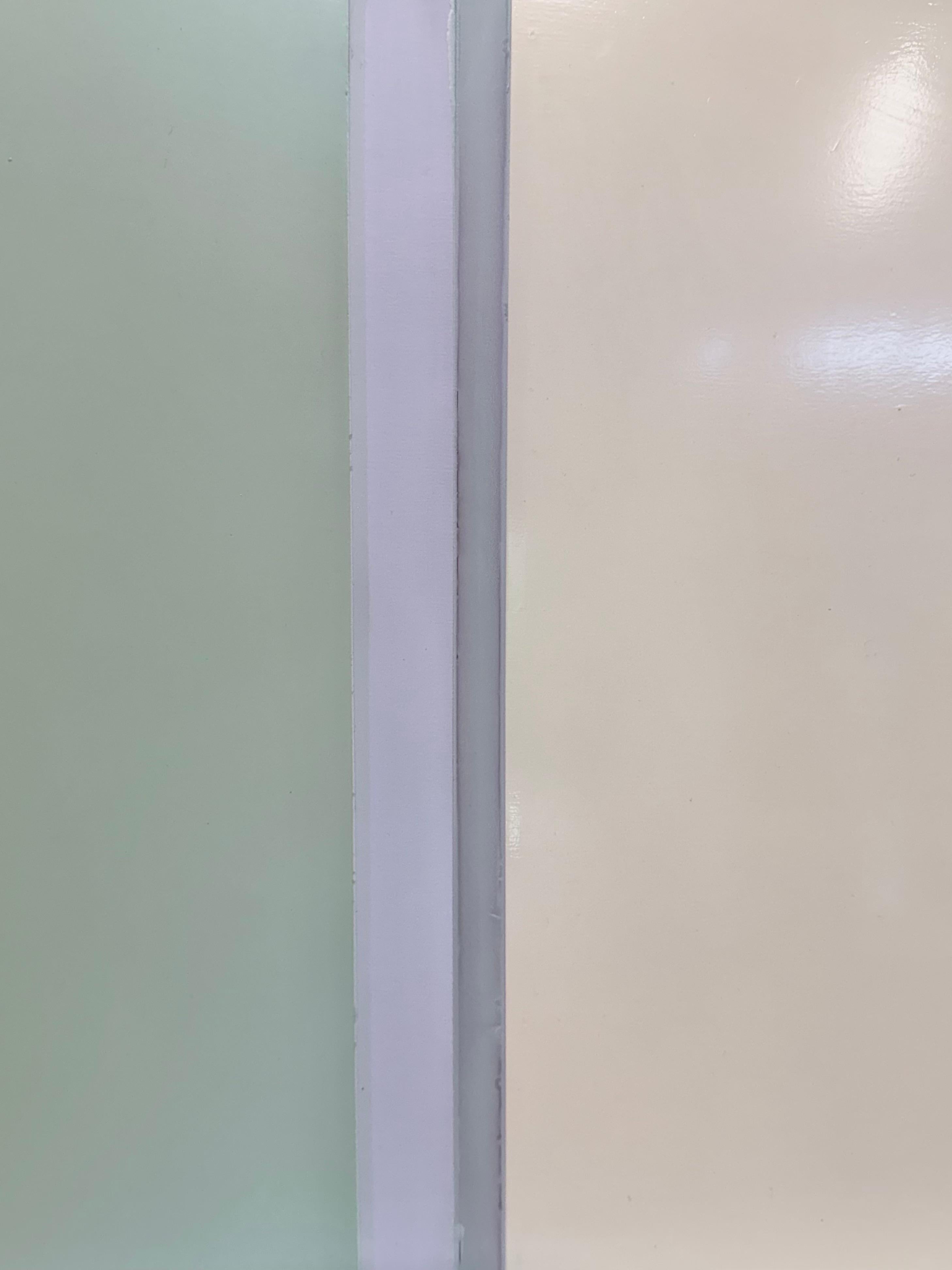 Angelo Rosa Necessario - Sage Jade Aqua Blue Green Pittura colata, 2025 - Painting Contemporaneo di Susan English