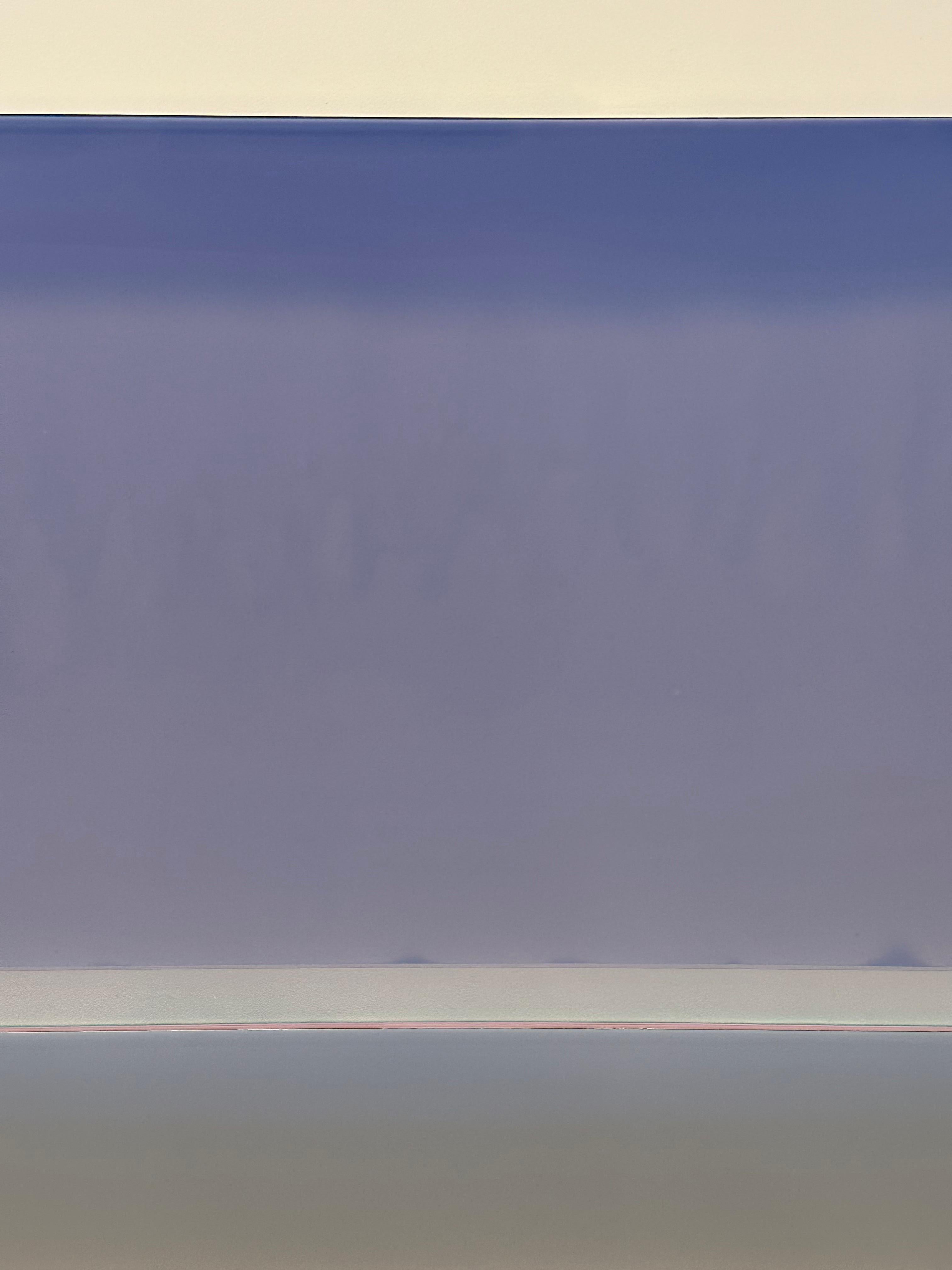 Sea Girt - Pintura Abstracta Contemporánea Vertida Violeta Marfil, 2024 en venta 1