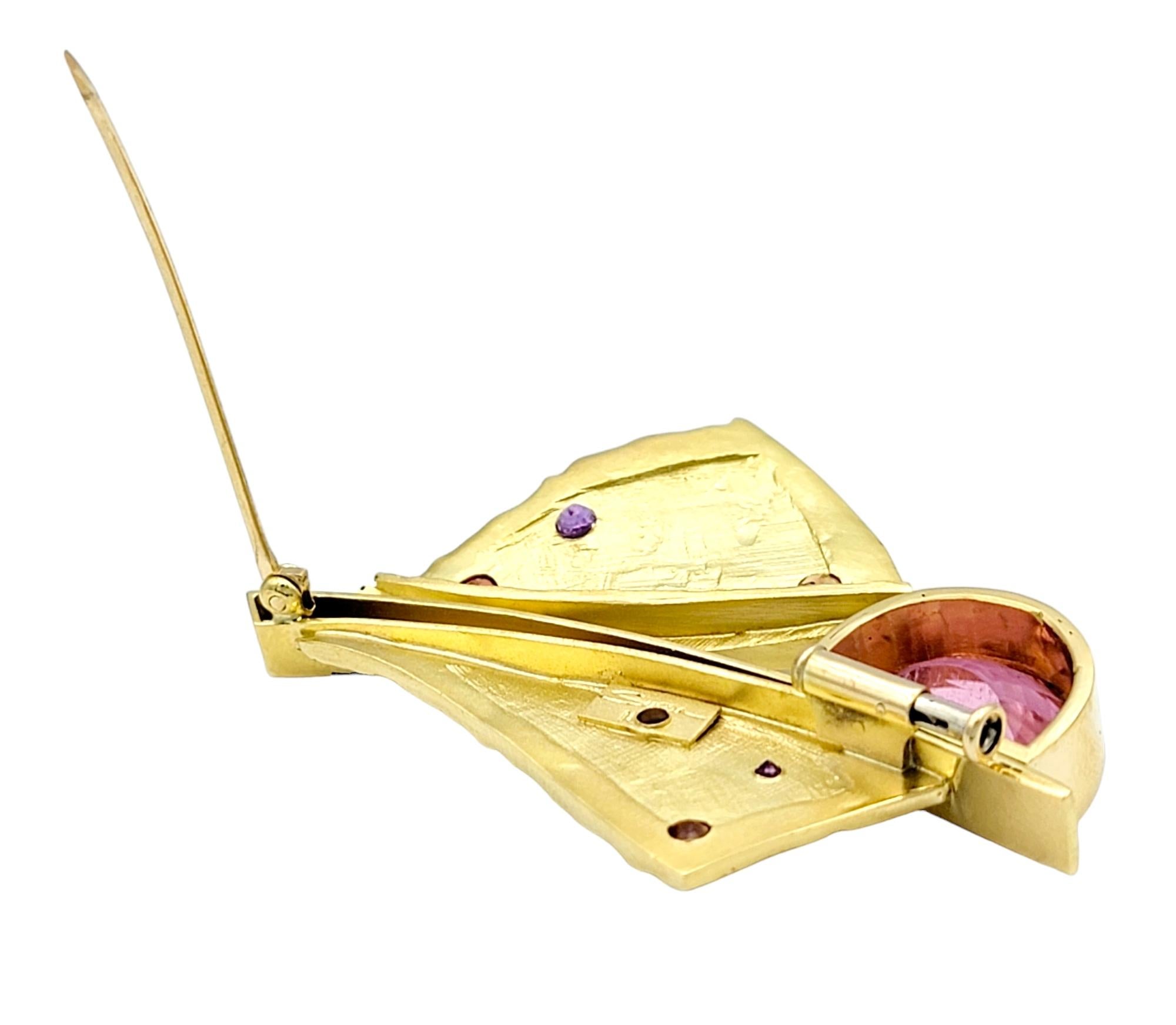 Susan Helmich Pink Tourmaline and Multi-Color Sapphire Brooch in 18 Karat Gold In Good Condition For Sale In Scottsdale, AZ