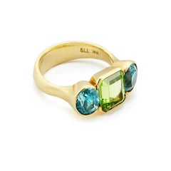 Susan Lister Locke 5.8ct Fine Blue Zircon & 4.07ct Peridot Ring Set in 18K Gold
