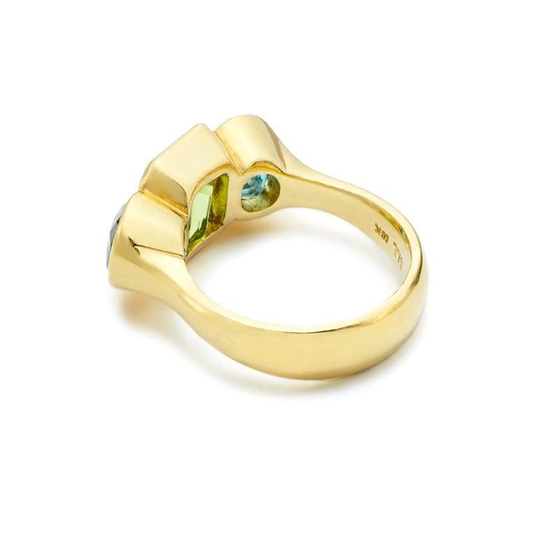 For Sale:  Susan Lister Locke 5.8ct Fine Blue Zircon & 4.07ct Peridot Ring Set in 18K Gold 3