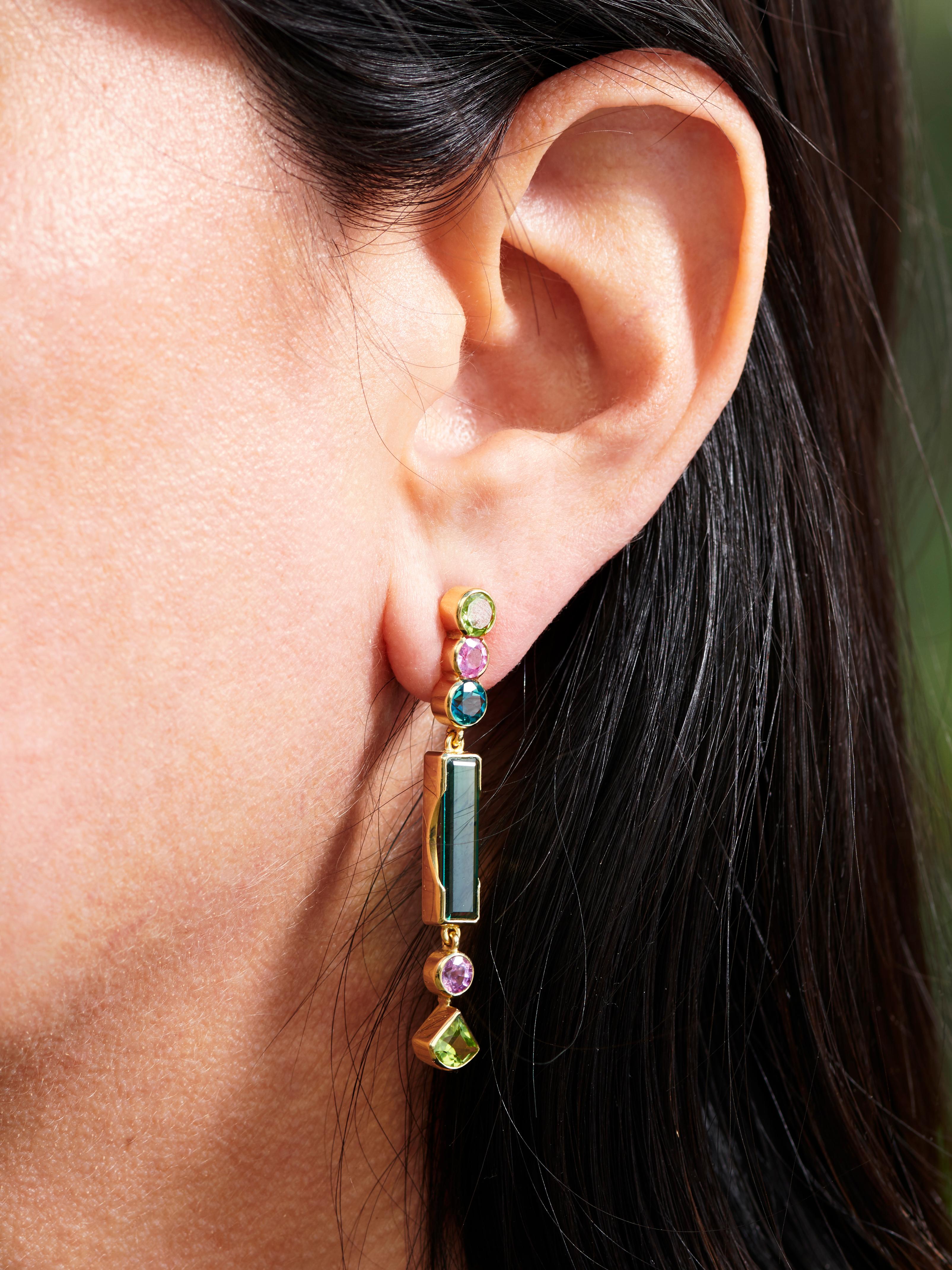 Brilliant Cut Susan Lister Locke Green Tourmaline, Peridot and Pink Sapphire Drop Earrings For Sale