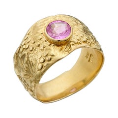Susan Lister Locke Pink Sapphire Set in 18kt Gold Seascape Band
