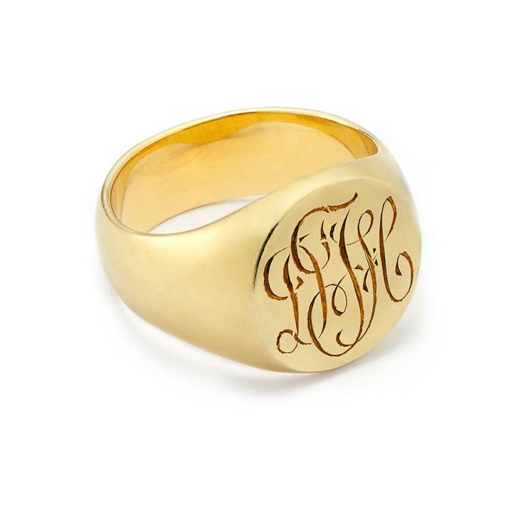 For Sale:  Susan Lister Locke the D Signet Ring in 18 Karat Gold 3