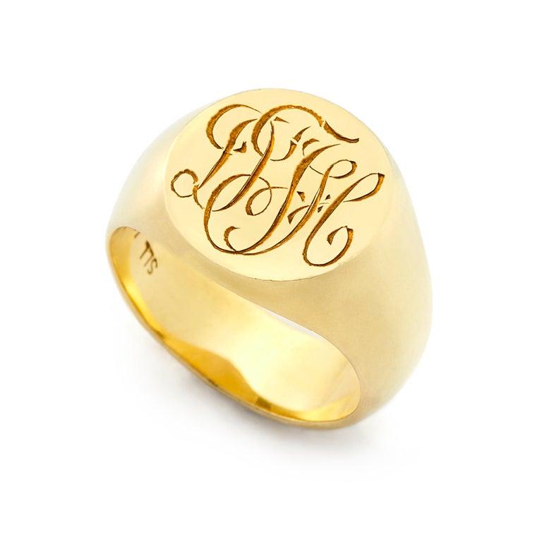 For Sale:  Susan Lister Locke the D Signet Ring in 18 Karat Gold 5