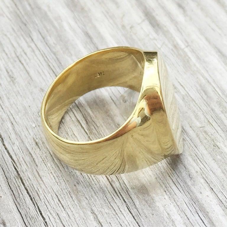 For Sale:  Susan Lister Locke The Scott Signet Ring in 18 Karat Gold 6